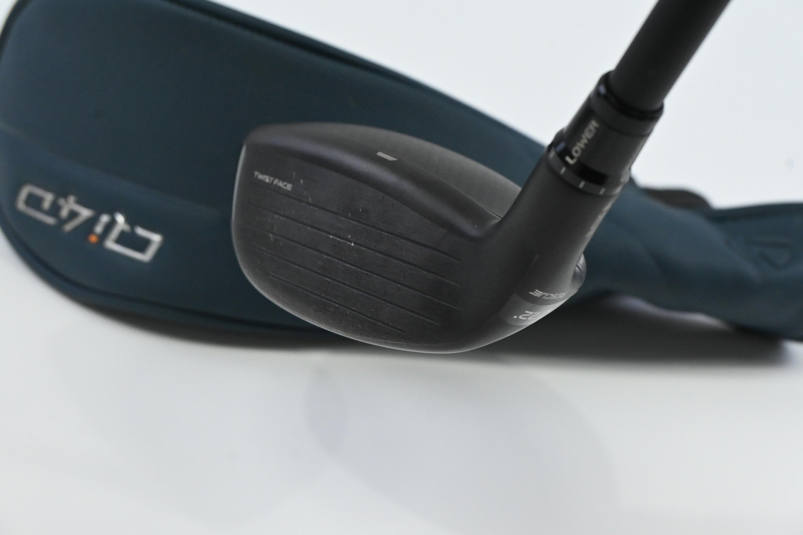Taylormade Qi4D #4 Hybrid / 22 Degree / Regular Flex KBS Reax 65 Shaft