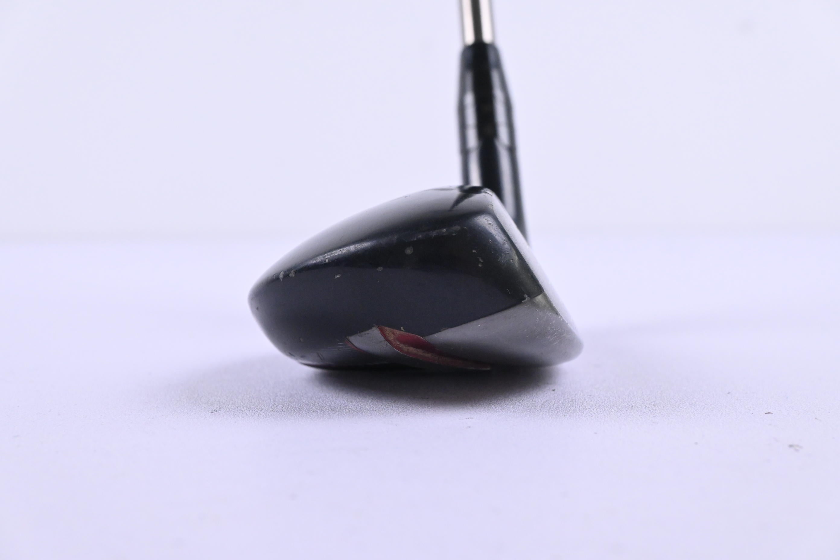 Callaway Big Bertha 2015 #6 Hybrid / 28 Degree / Regular Flex Recoil 460 Shaft