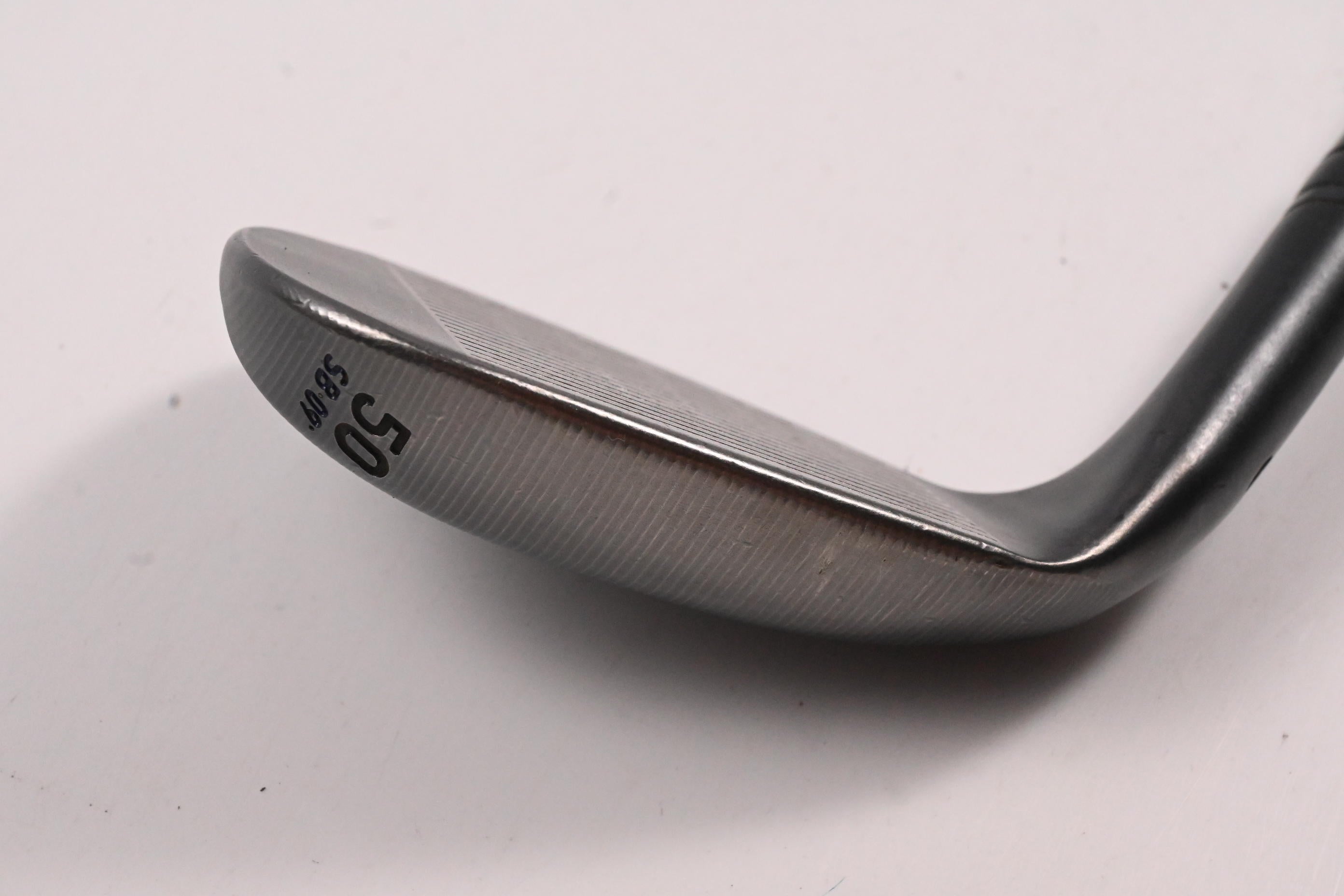 Taylormade Milled Grind 3 Black Gap Wedge / 50 Degree / Stiff Flex Dynamic Gold S200