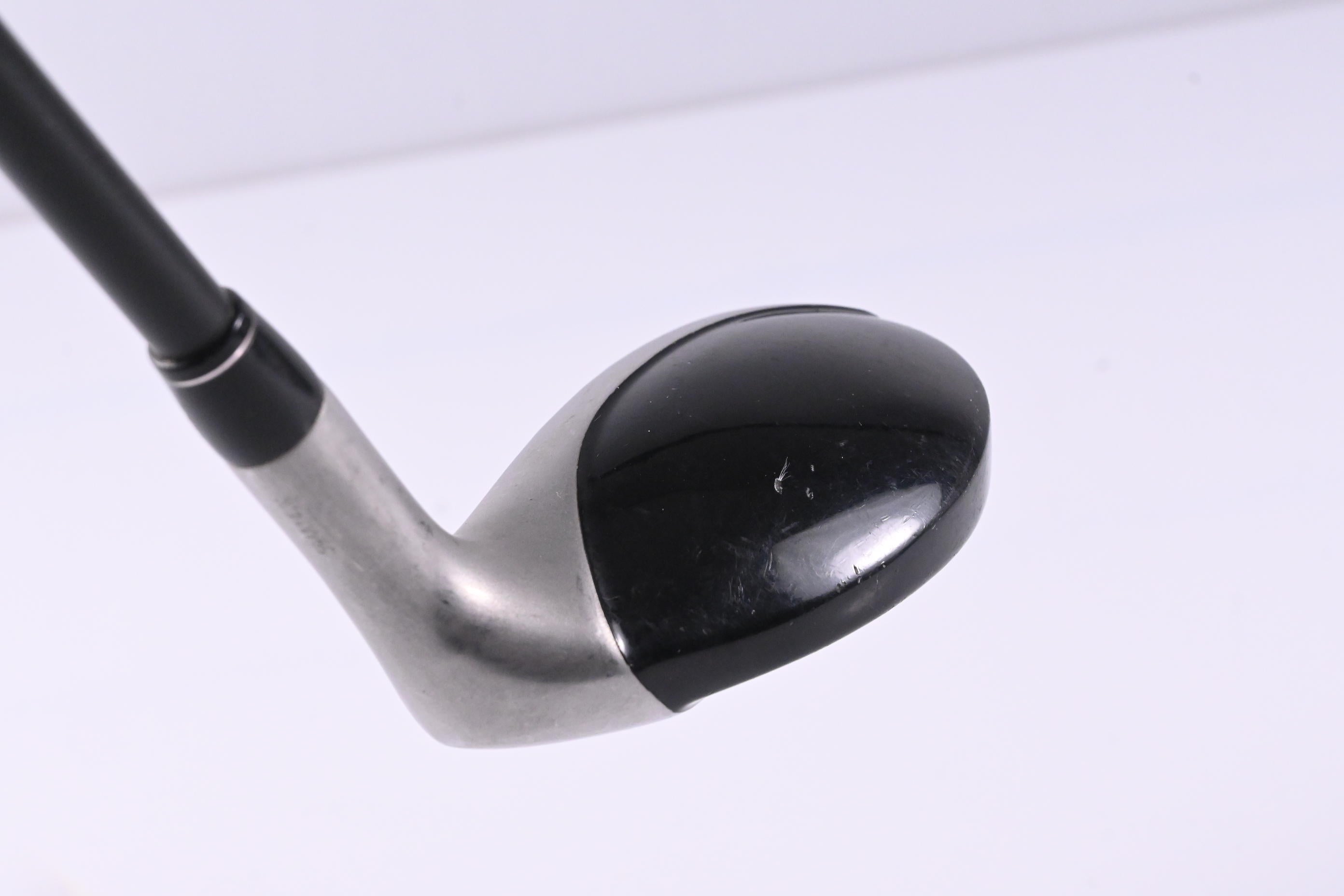Taylormade Rescue Mid #4 Hybrid / 22 Degree / Regular Flex Ultralite UG65 Shaft