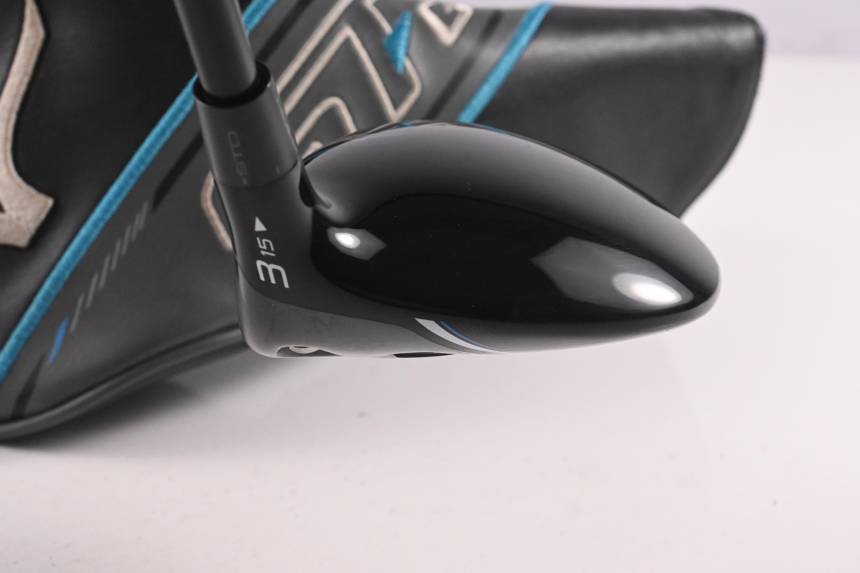 Mizuno ST-G Titanium #3 Wood / 15 Degree / Stiff Flex Kai`li Blue 70 Shaft
