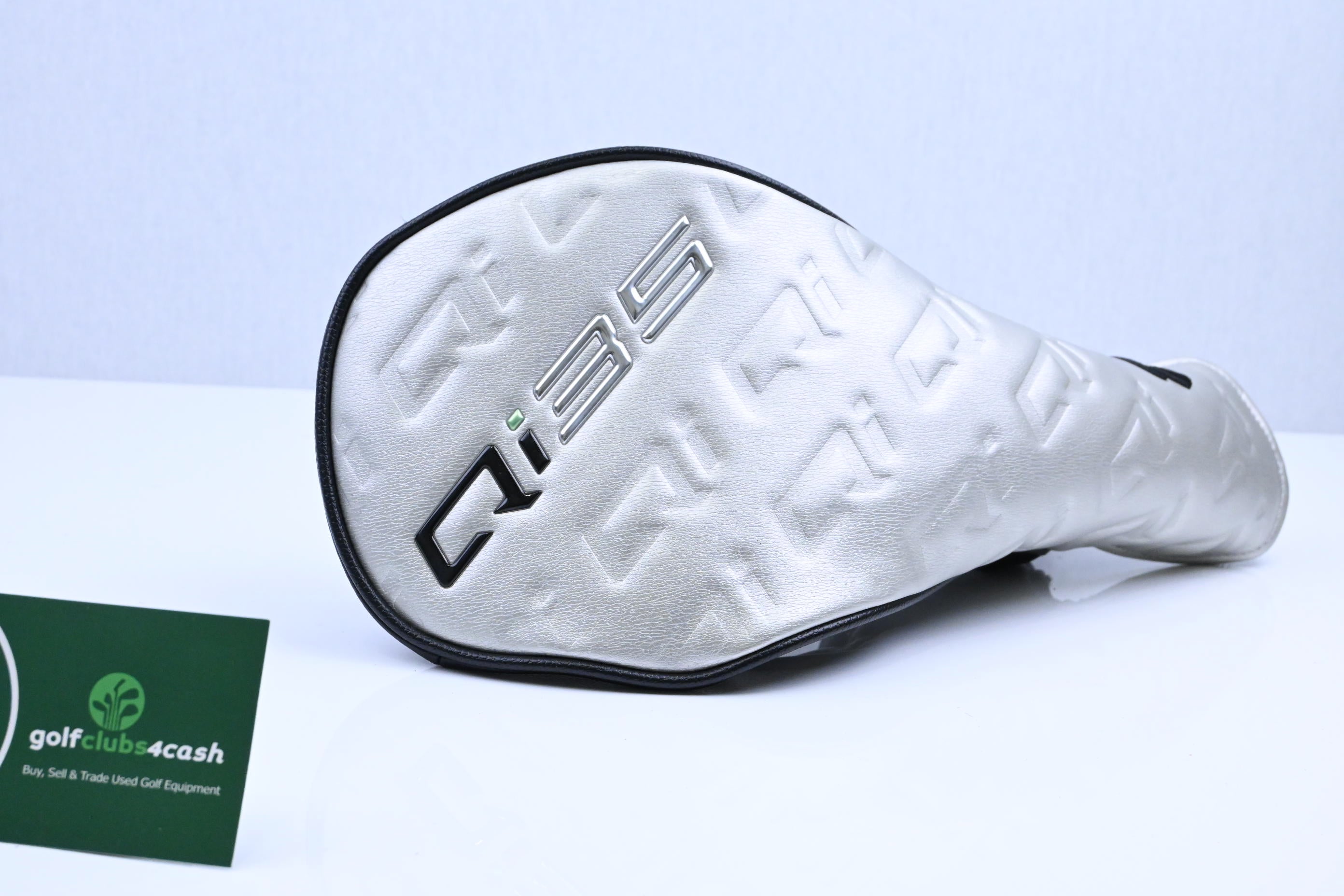 Taylormade Qi35 Driver / 10.5 Degree / Regular Flex Fujikura Air Speeder 50