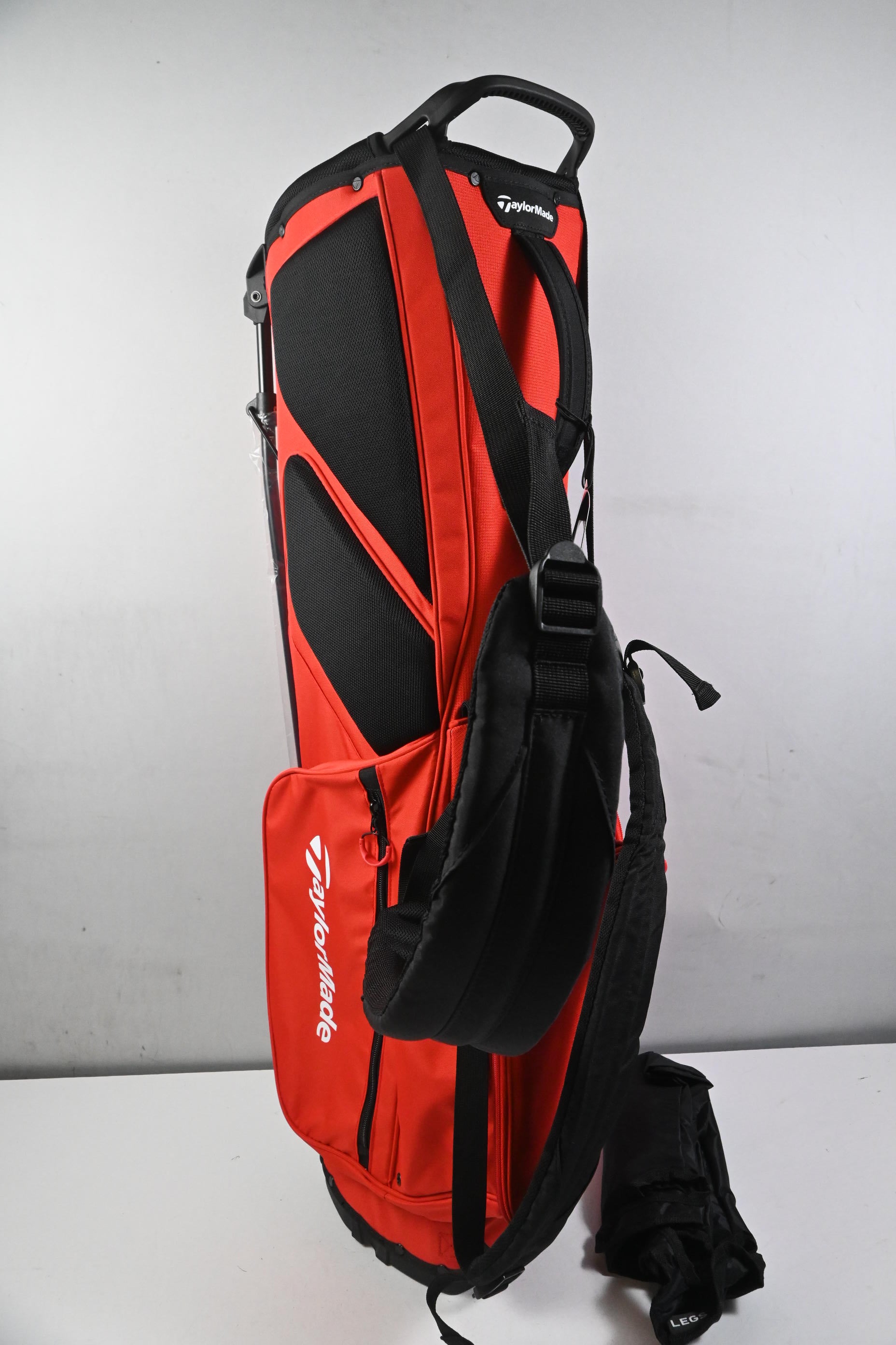 Taylormade Flex Tech Stand Bag / 4-Way Divider / Red & Black