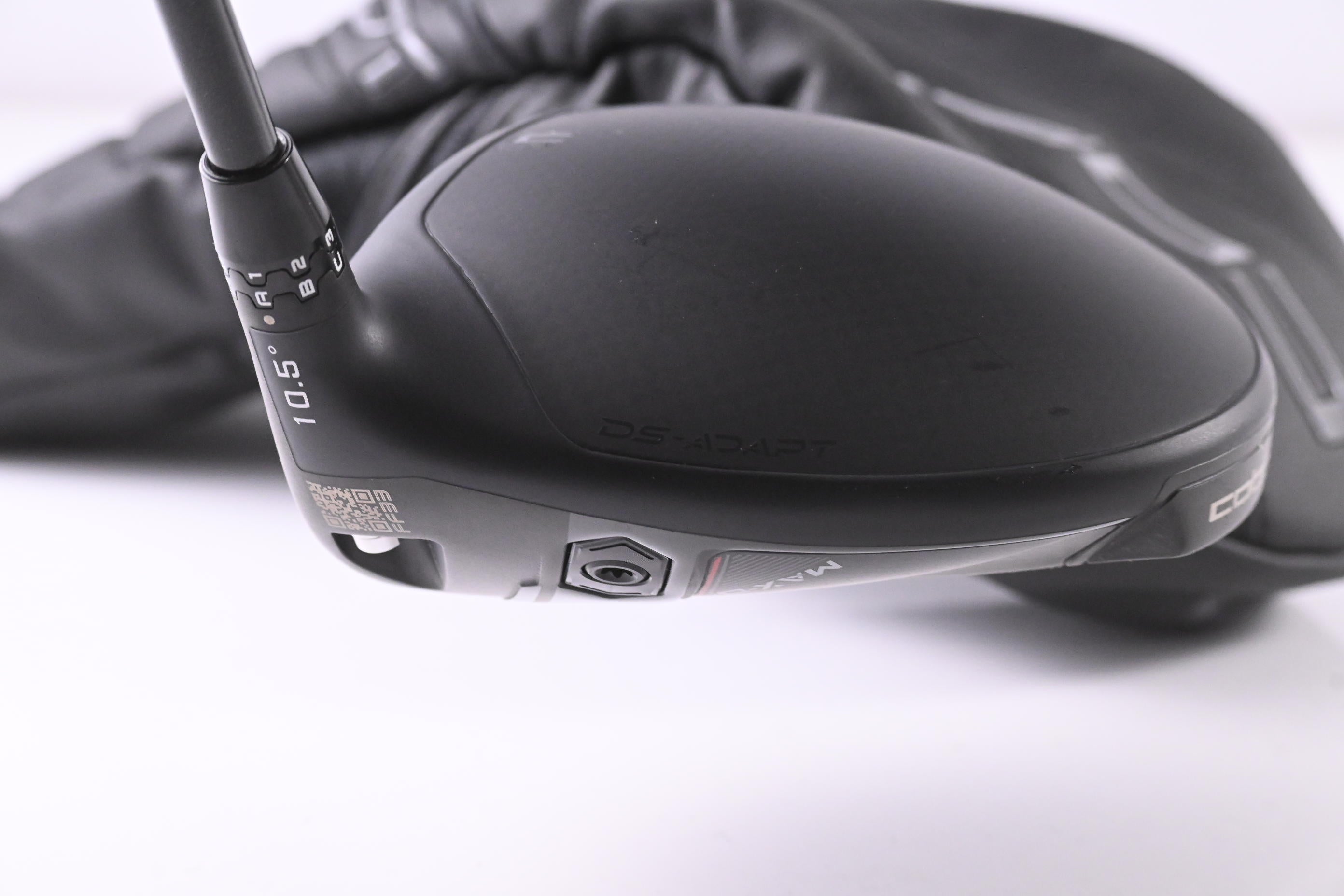 Cobra DS-Adapt MAX-D Driver / 10.5 Degree / X-Flex Denali Black 60 Shaft