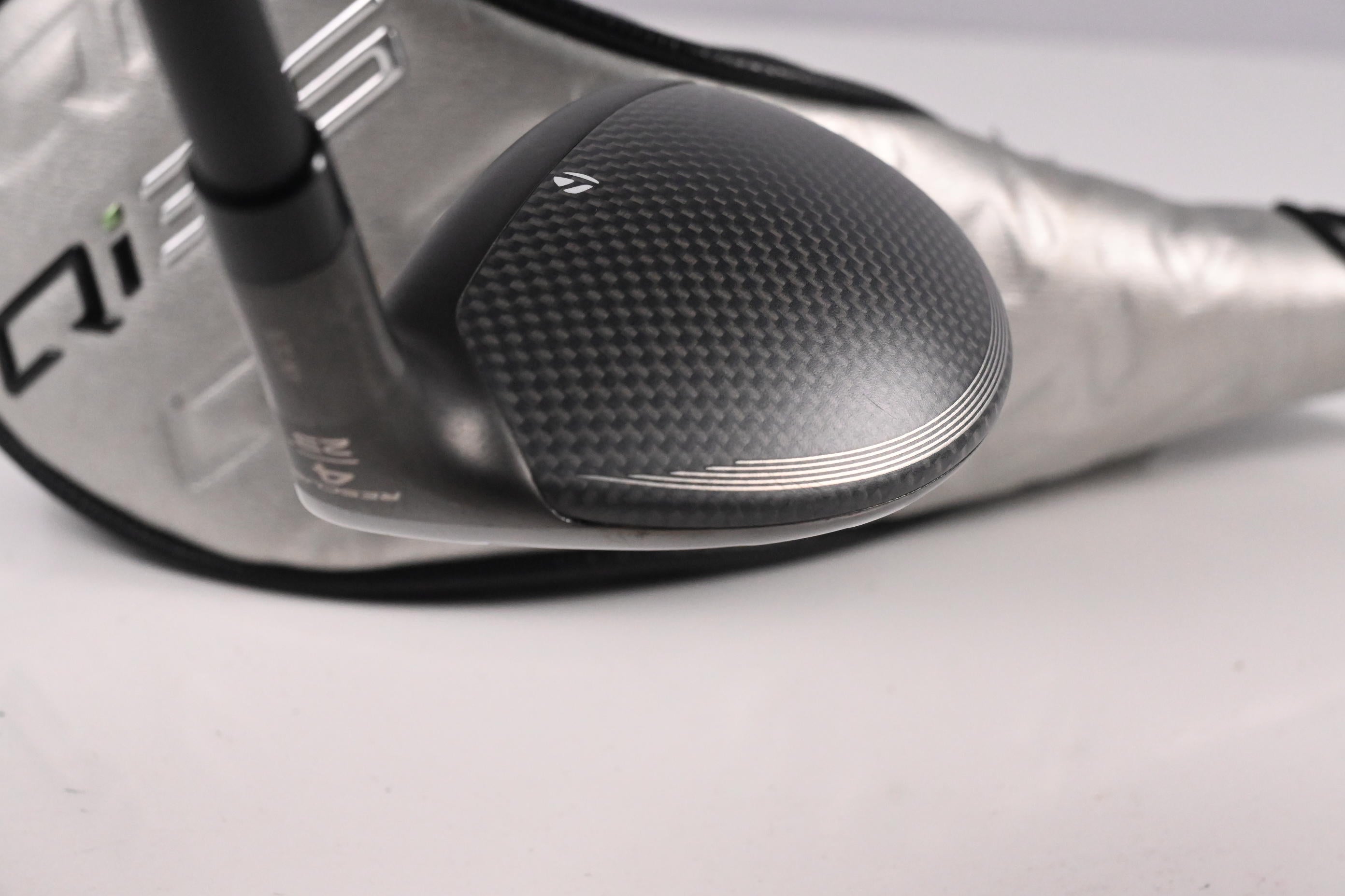 Taylormade Qi35 Max Lite #4 Hybrid / 23 Degree / Senior Flex Vanquish 5 Shaft