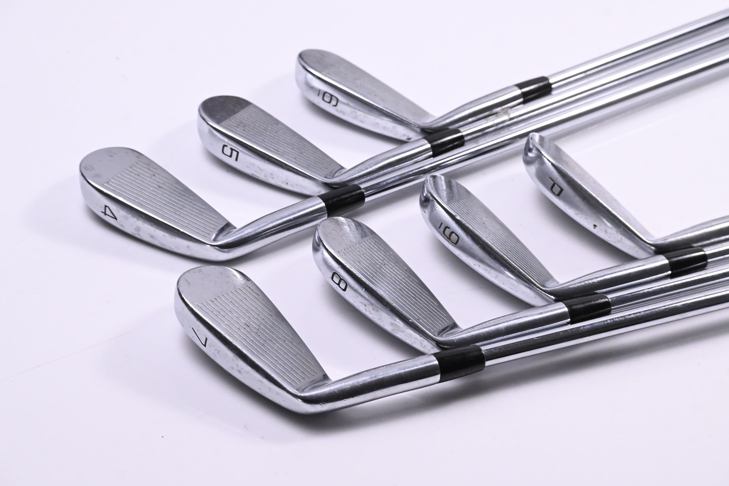Mizuno JPX 800 Pro Irons / 4-PW / Regular Flex Dynalite Gold XP R300 Shafts