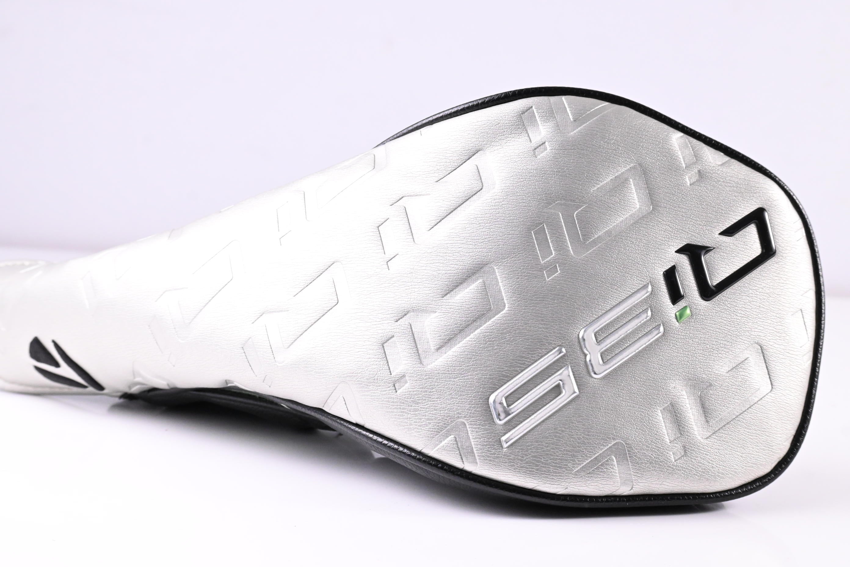 Taylormade Qi35 Driver / 10.5 Degree / Regular Flex Ventus Blue 5 Shaft
