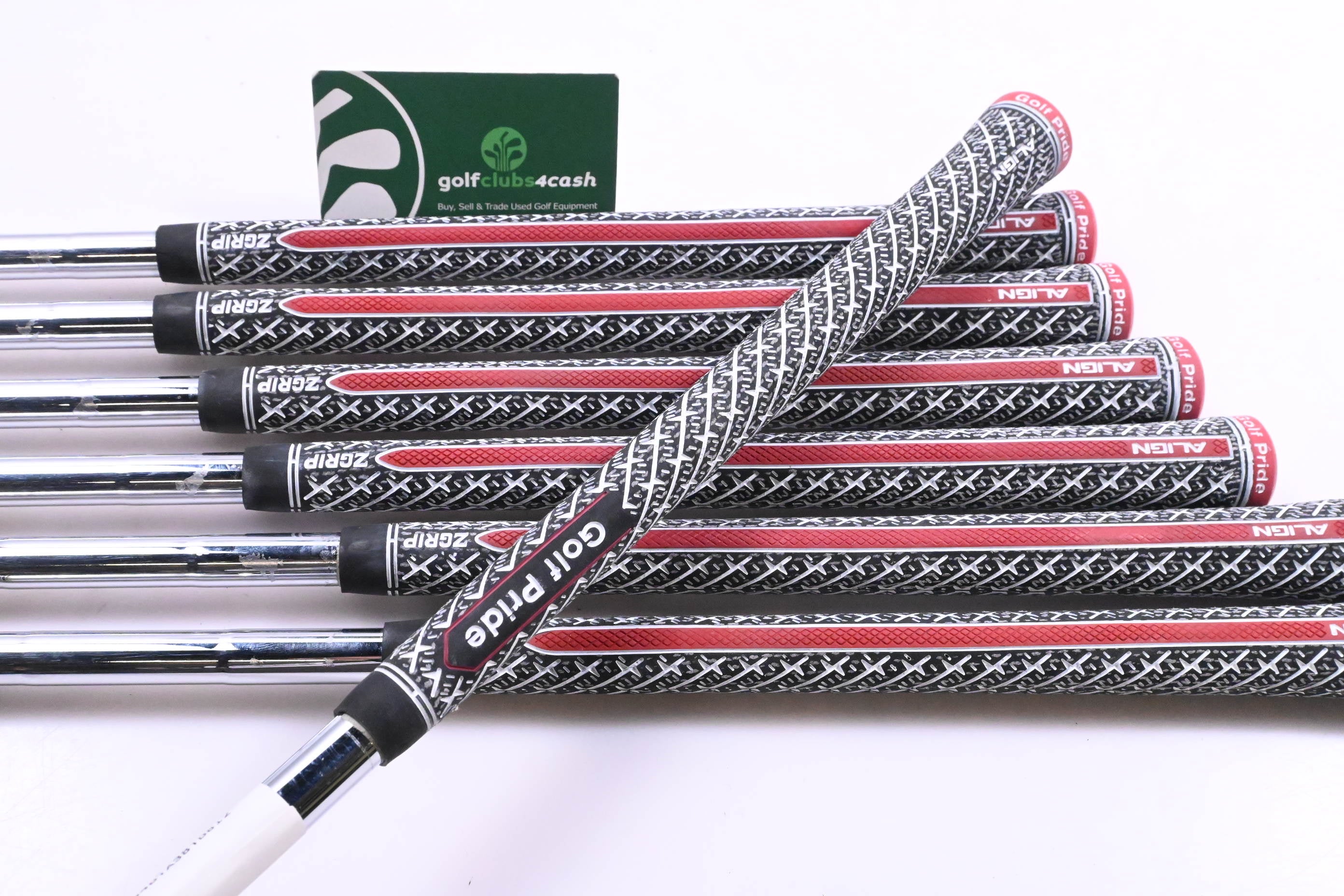 Mizuno MP-32 Irons / 4-PW / Regular Flex Dynamic Gold R300 Shafts