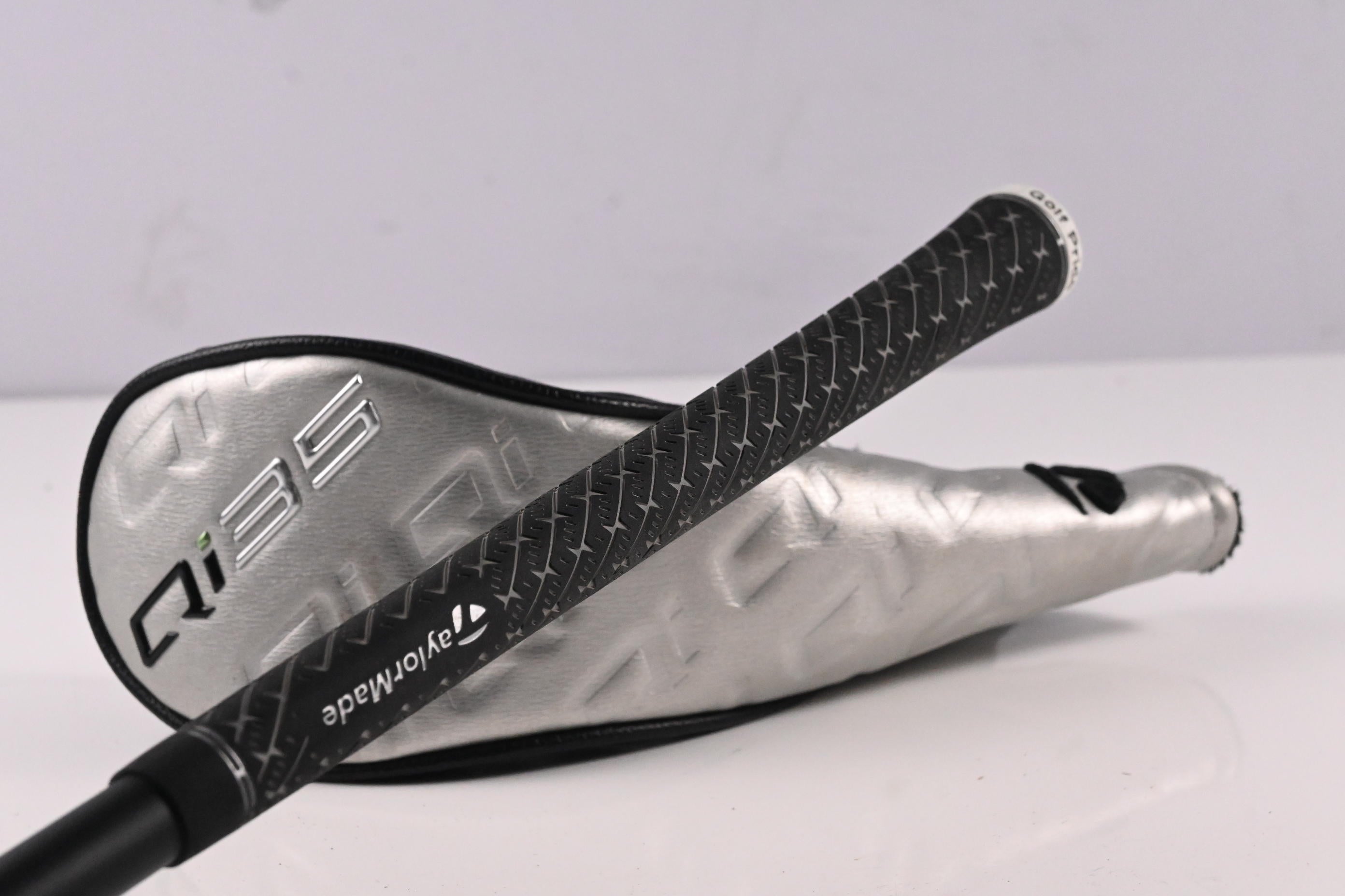 Taylormade Qi35 Max Lite #4 Hybrid / 23 Degree / Senior Flex Vanquish 5 Shaft