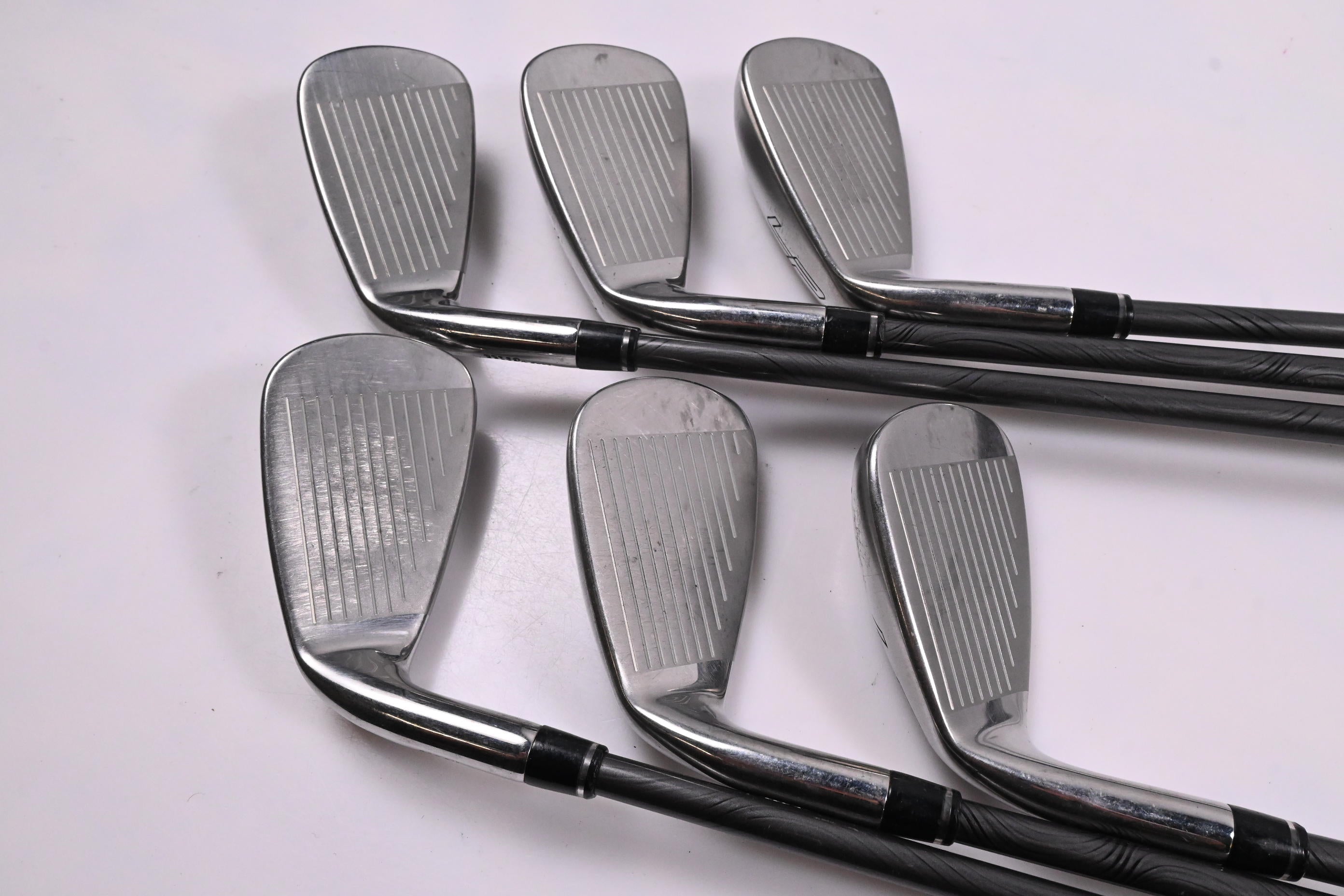 Wilson Launch Pad 2022 Irons / 5-PW / Regular Flex Project X EvenFlow 65