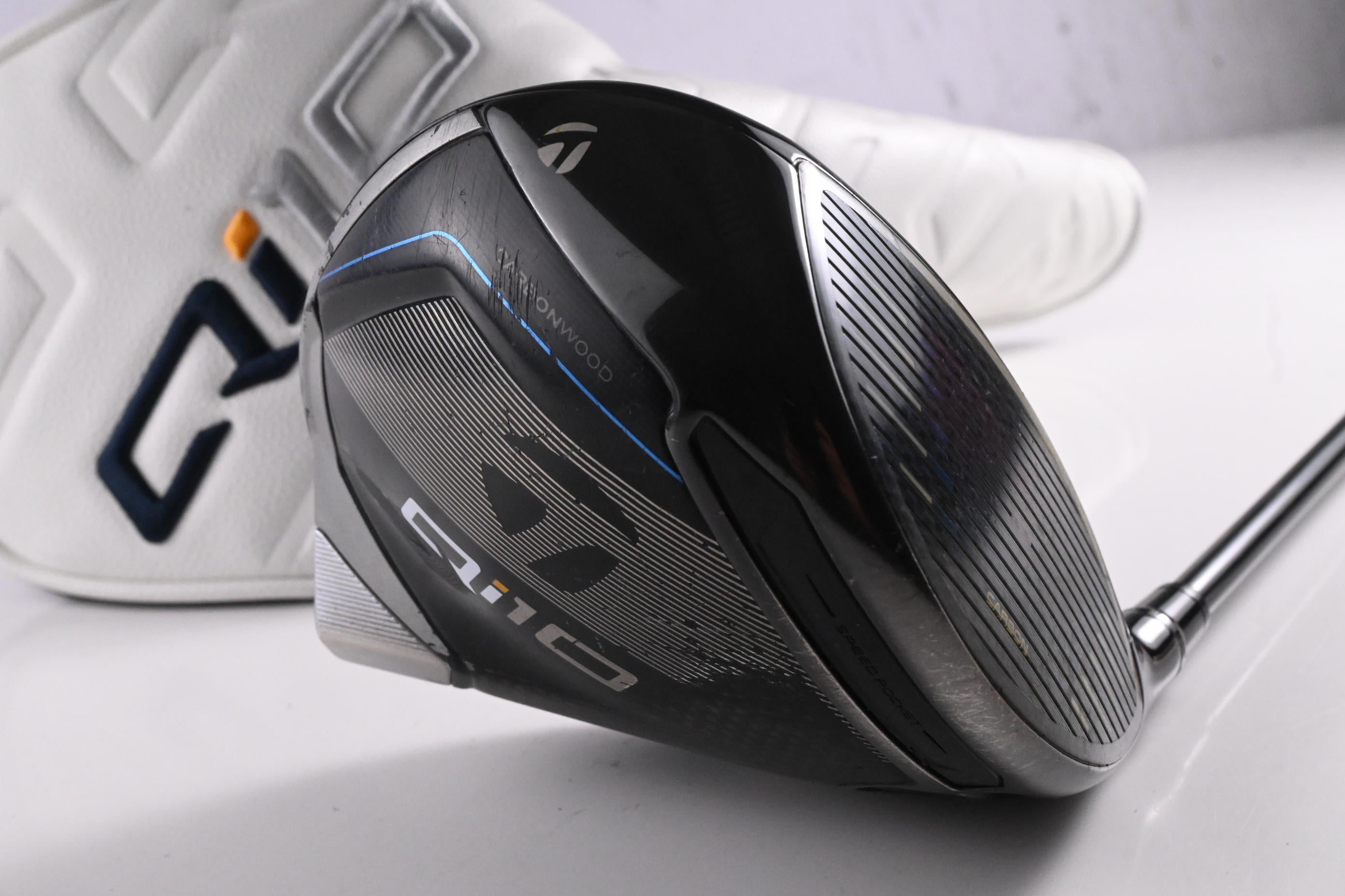 Taylormade Qi10 Driver / 10.5 Degree / Regular Flex Ventus TR Blue 5 Shaft