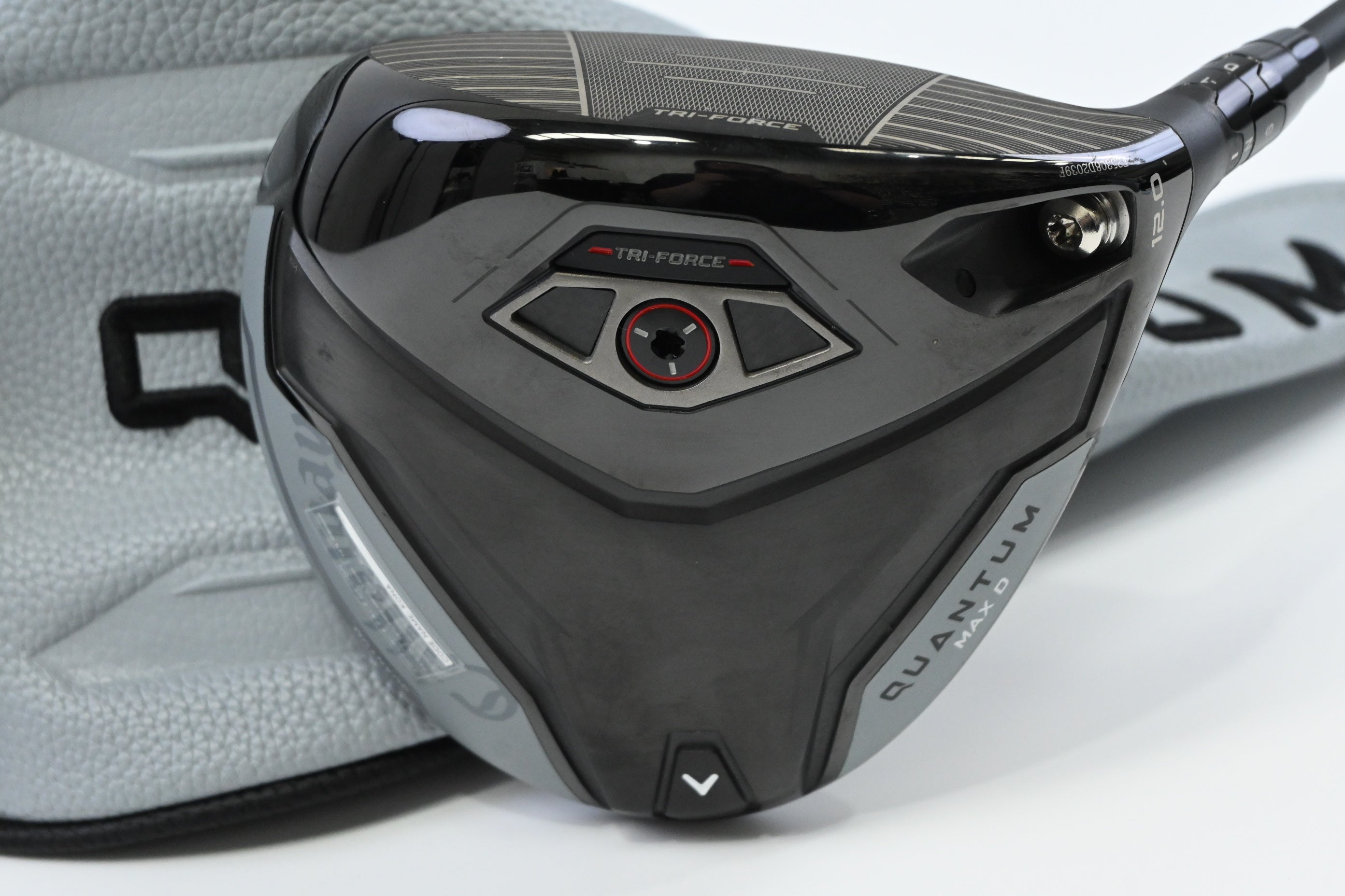 Callaway Quantum Max D Driver / 12 Degree / Senior Flex Vanquish 4 Shaft