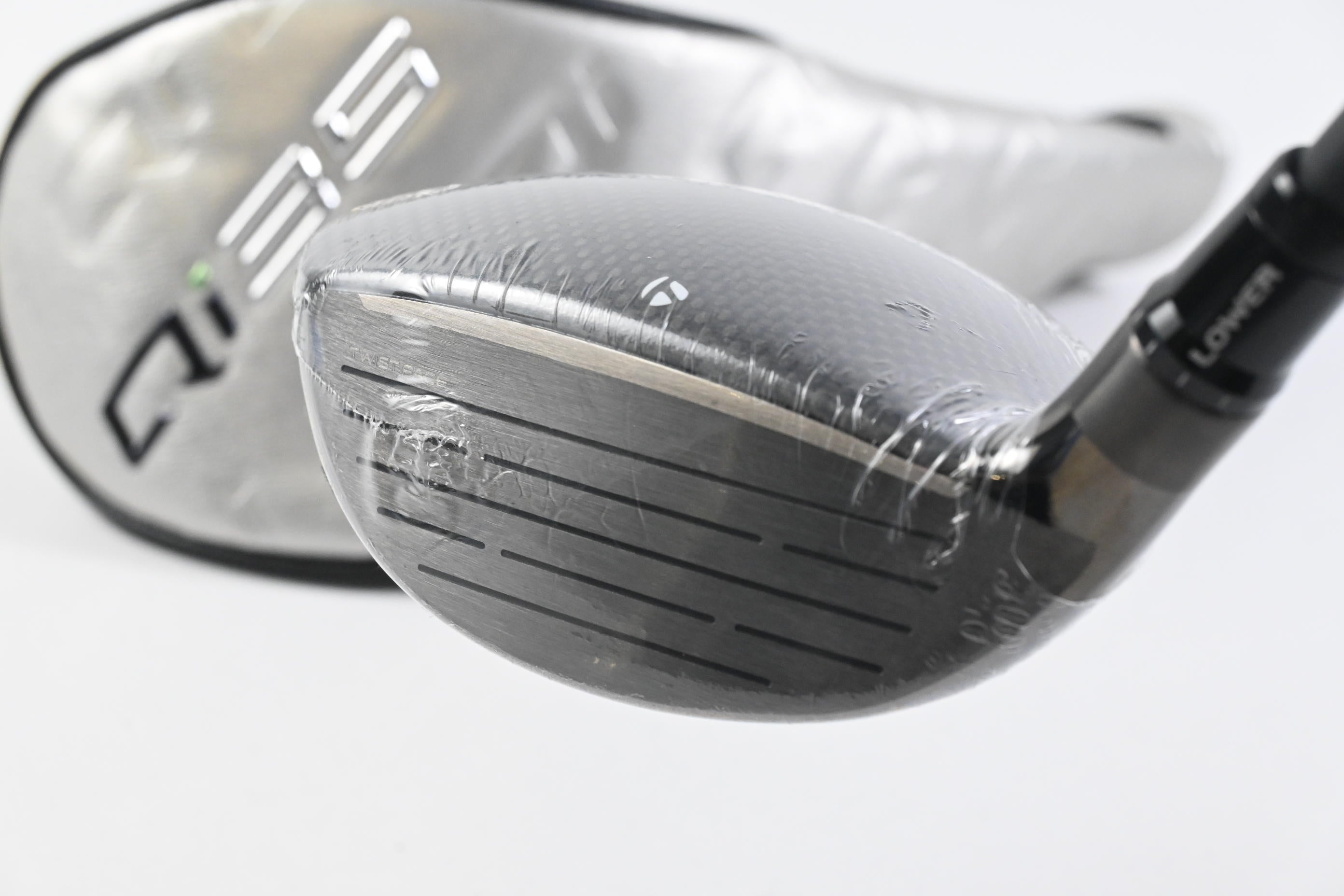 Taylormade Qi35 #5 Wood / 18 Degree / Regular Flex Ventus Blue 5 Shaft