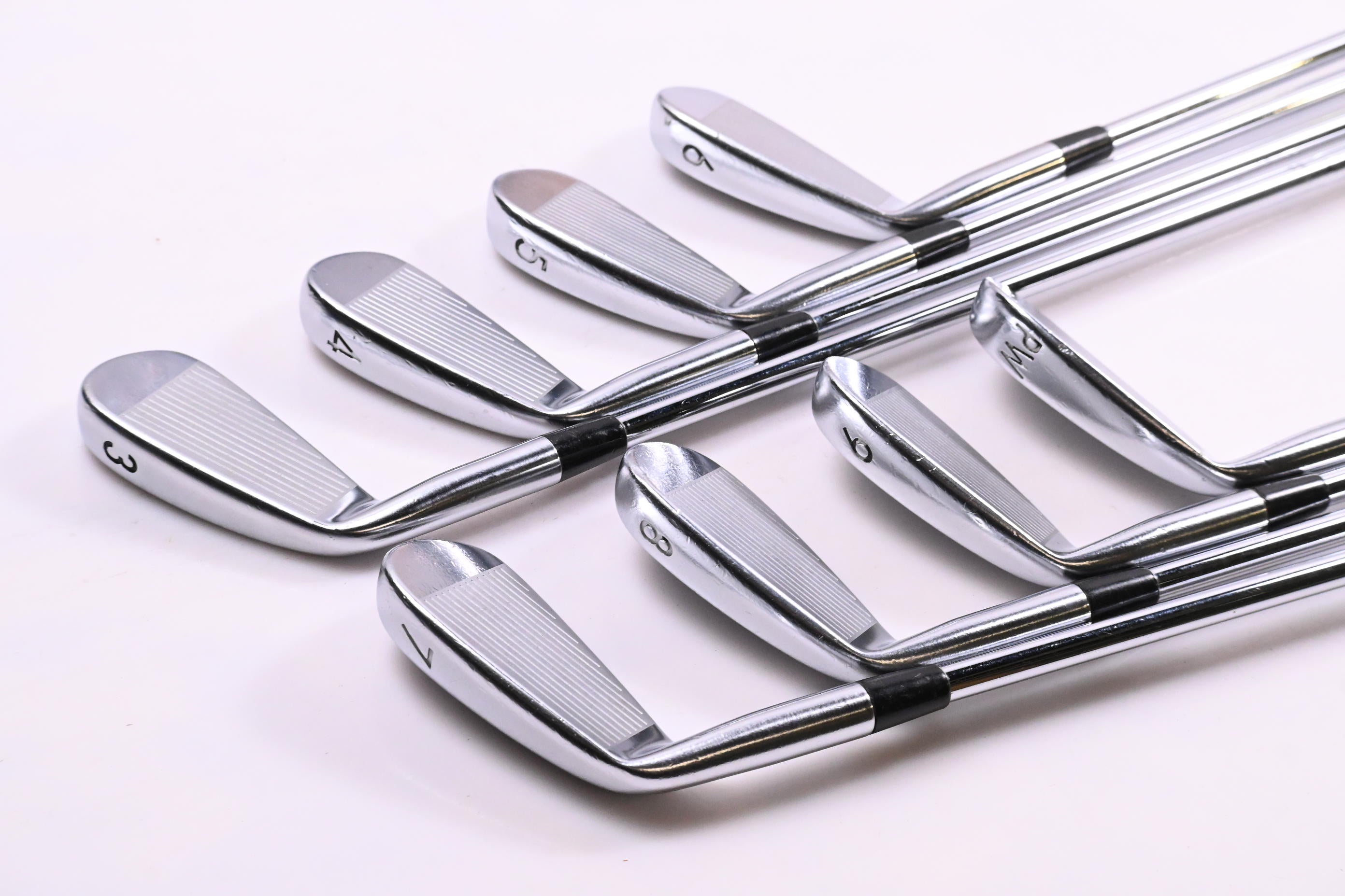 Maxfli Revolution Red Dot Irons / 3-PW / Regular Flex Dynalite Gold R300 Shafts