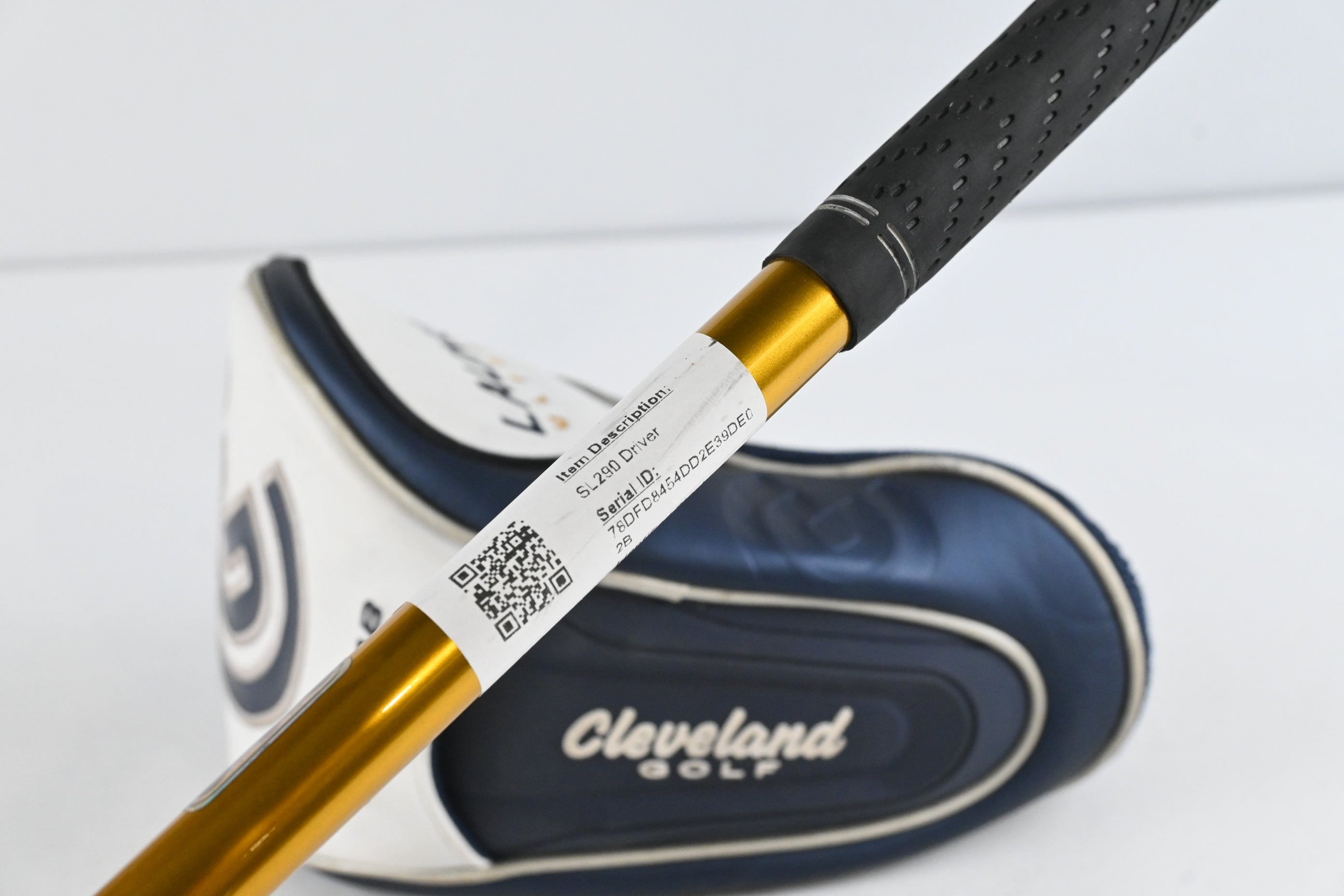 Cleveland SL290 Driver / 10.5 Degree / Regular Flex Miyazaki C.Kua 43 Shaft