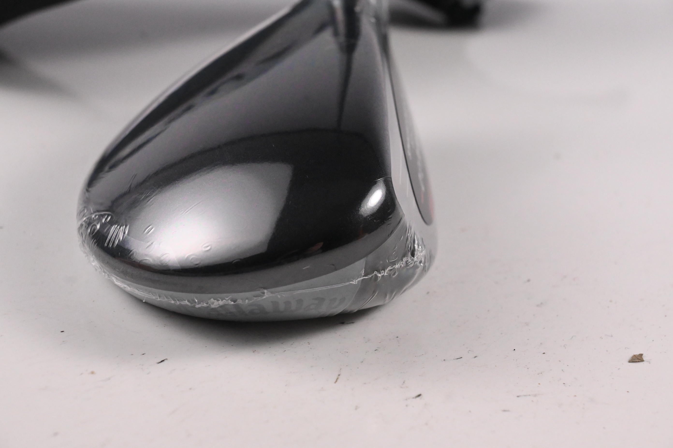 Callaway Quantum Max OS #4 Hybrid / 20 Degree / Regular Flex Denali Frost Silver