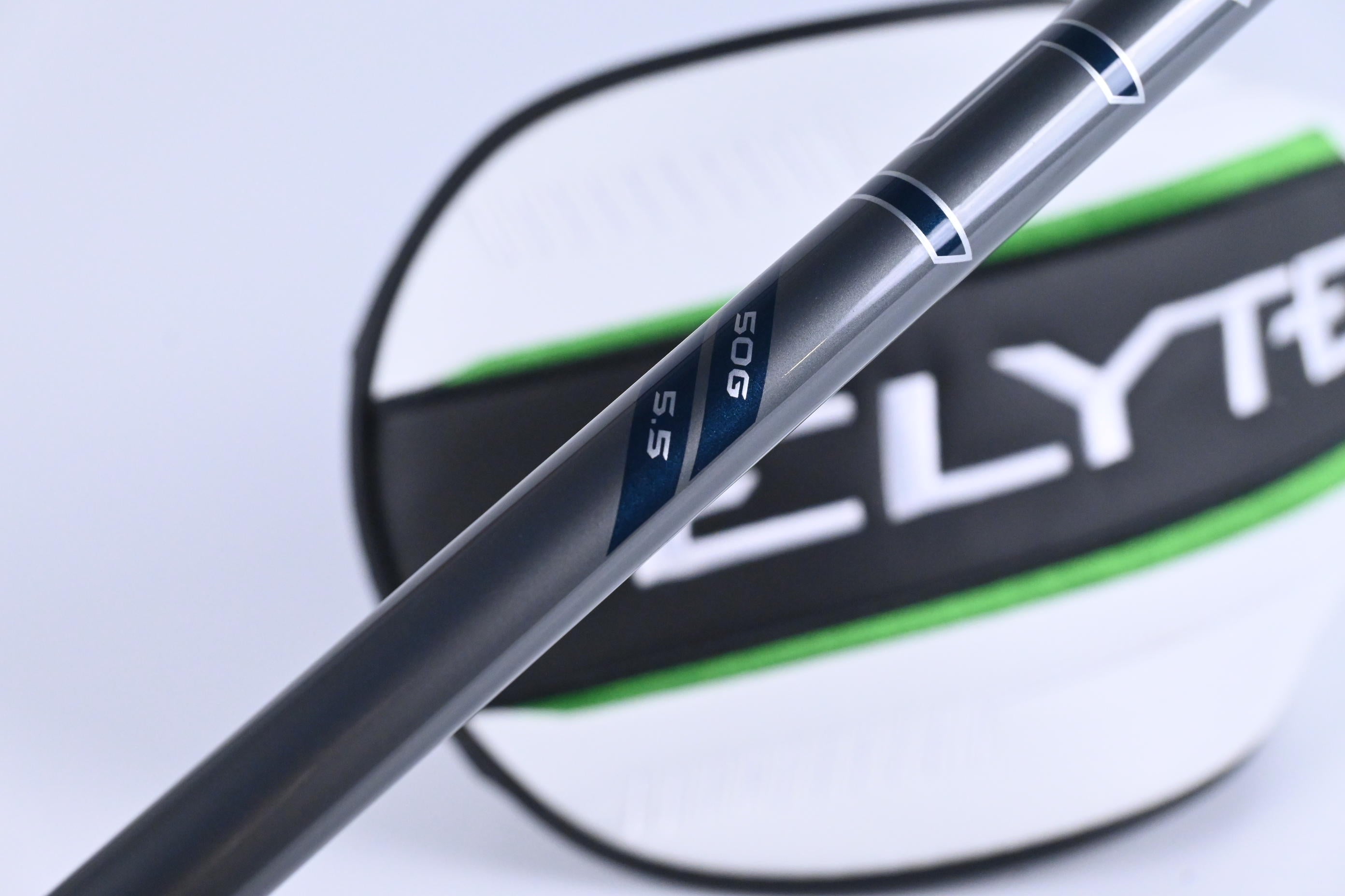 Callaway Elyte X Driver / 10.5 Degree / Regular Flex Denali Charcoal 50 Shaft