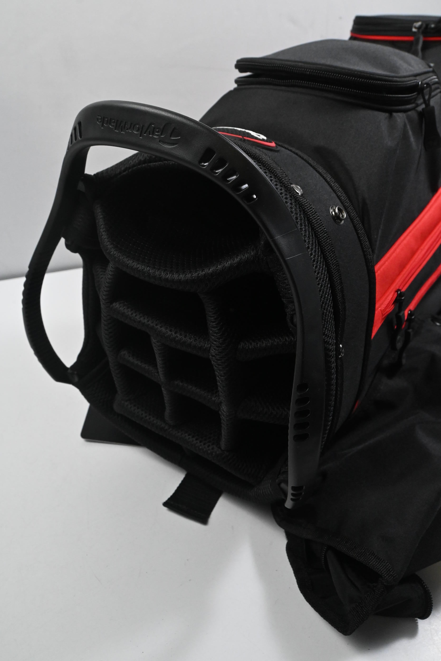Taylormade RBZ Cart Bag / 14-Way divider / Black & Red