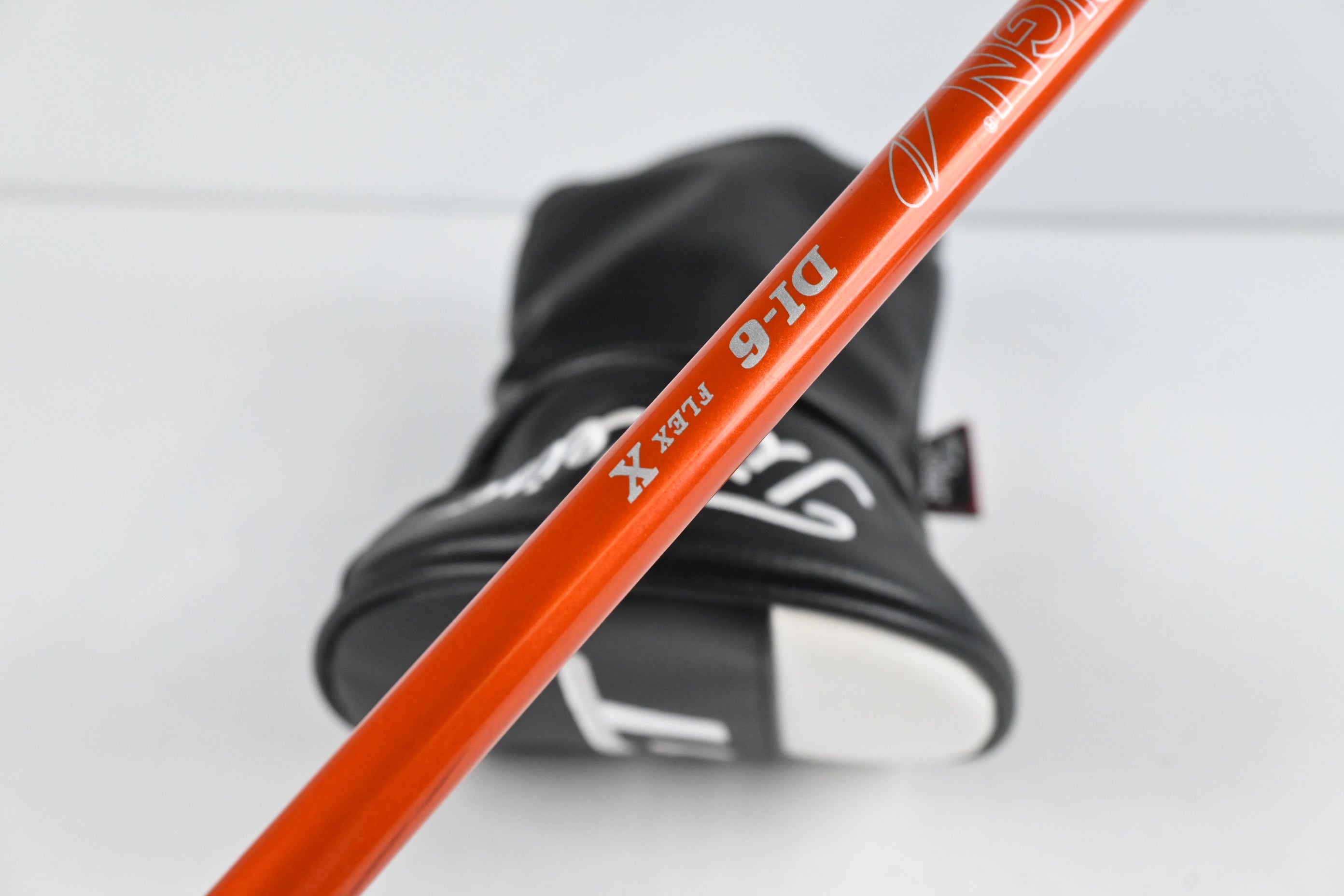 Titleist GT3 Driver / 9 Degree / X-Flex Tour AD DI-6 Shaft