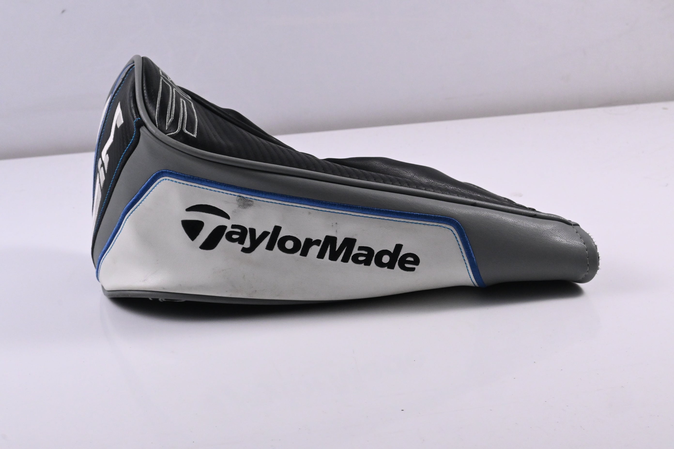 Taylormade SIM Max D Driver / 12 Degree / Senior Flex UST Helium 4 Shaft