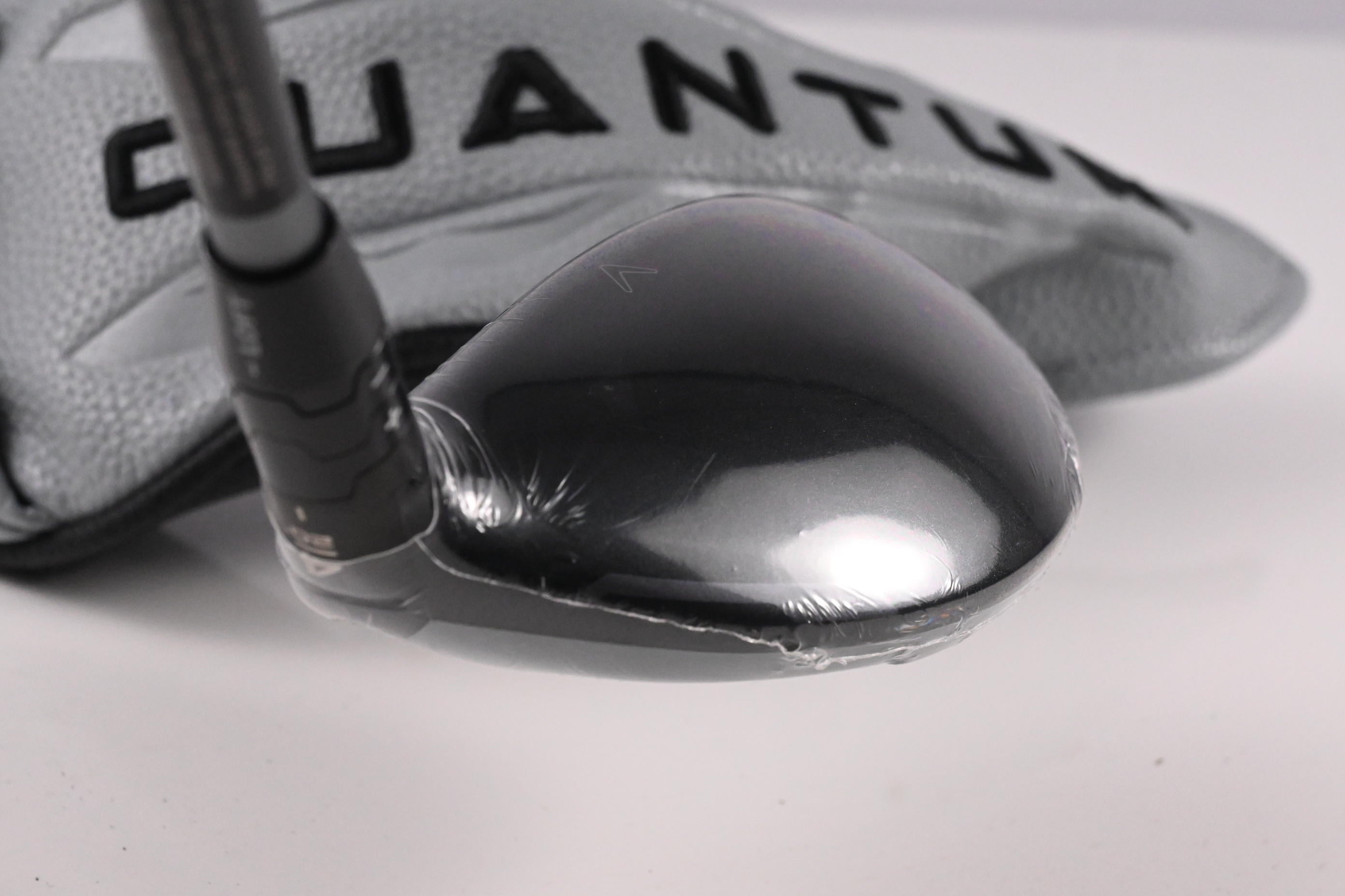 Callaway Quantum Max OS #4 Hybrid / 20 Degree / Regular Flex Denali Frost Silver