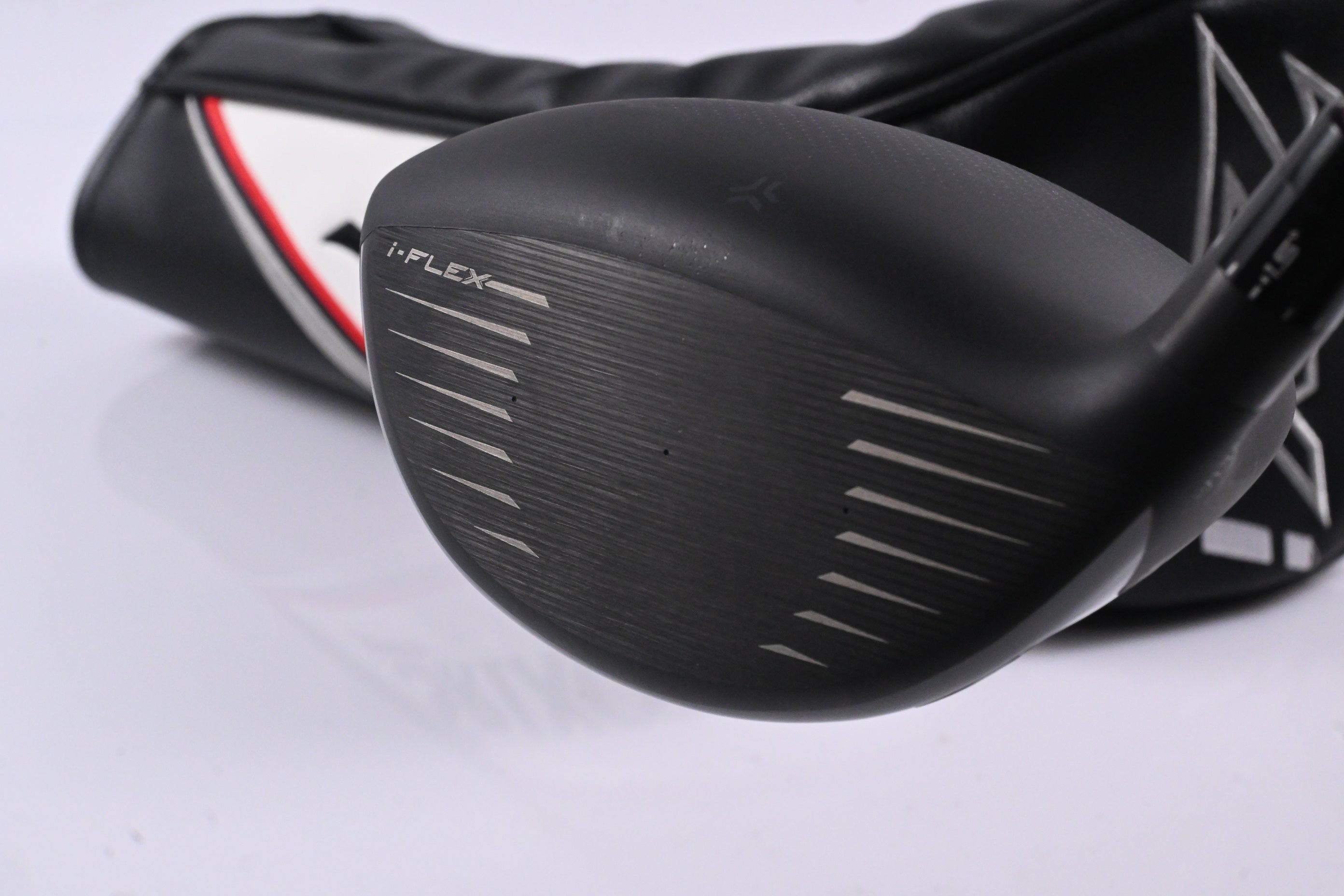Srixon ZXi Max Driver / 10.5 Degree / Regular Flex Denali Red 50 Shaft