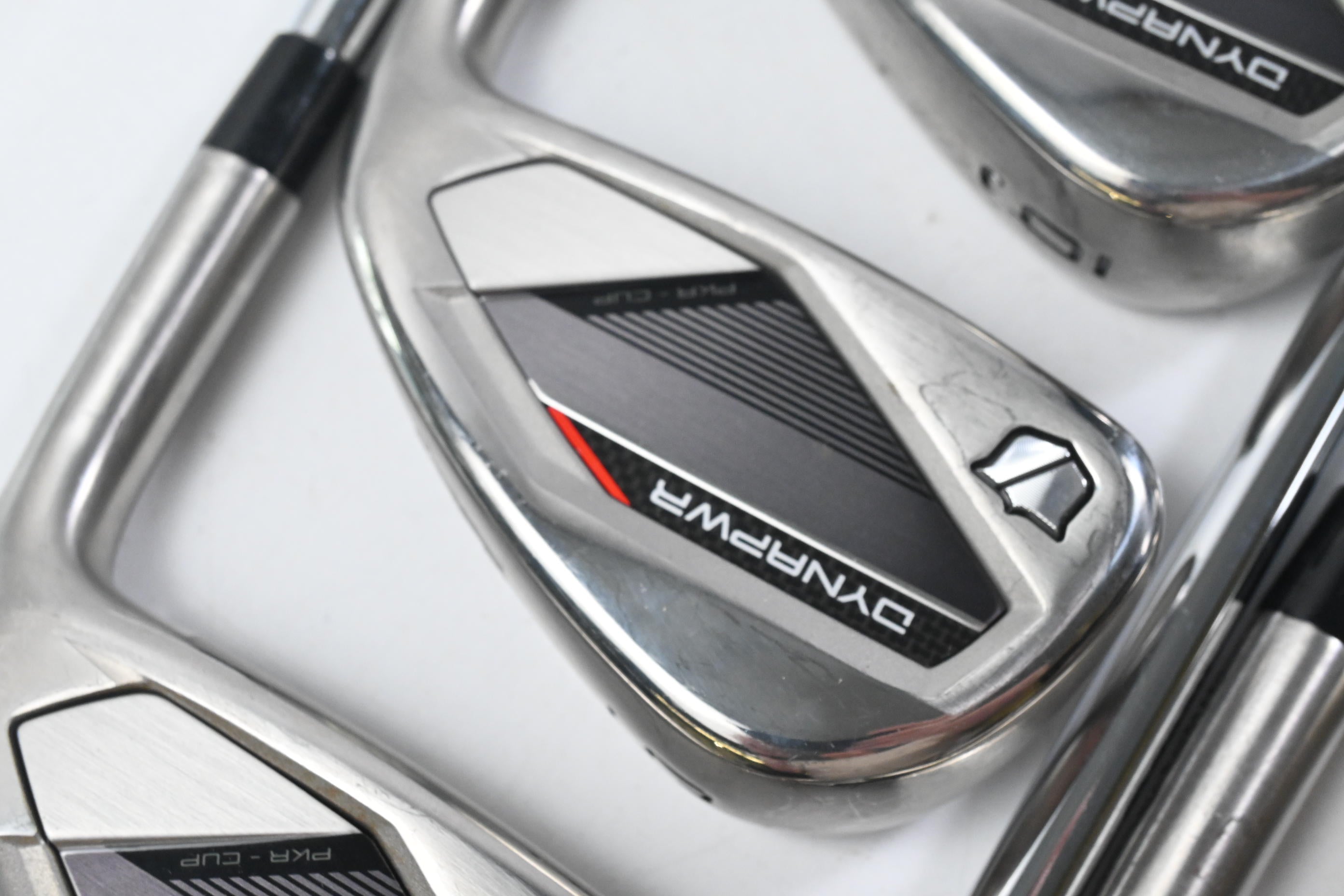 Wilson DYNAPWR Max 2025 Irons / 4-PW / Stiff Flex KBS Tour Lite Shafts