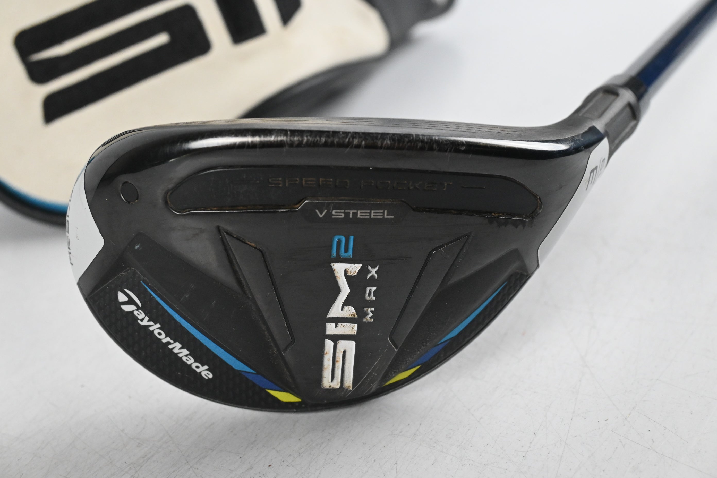Taylormade SIM2 Max #3 Hybrid / 19 Degree / Regular Flex Fujikura Ventus Blue 6