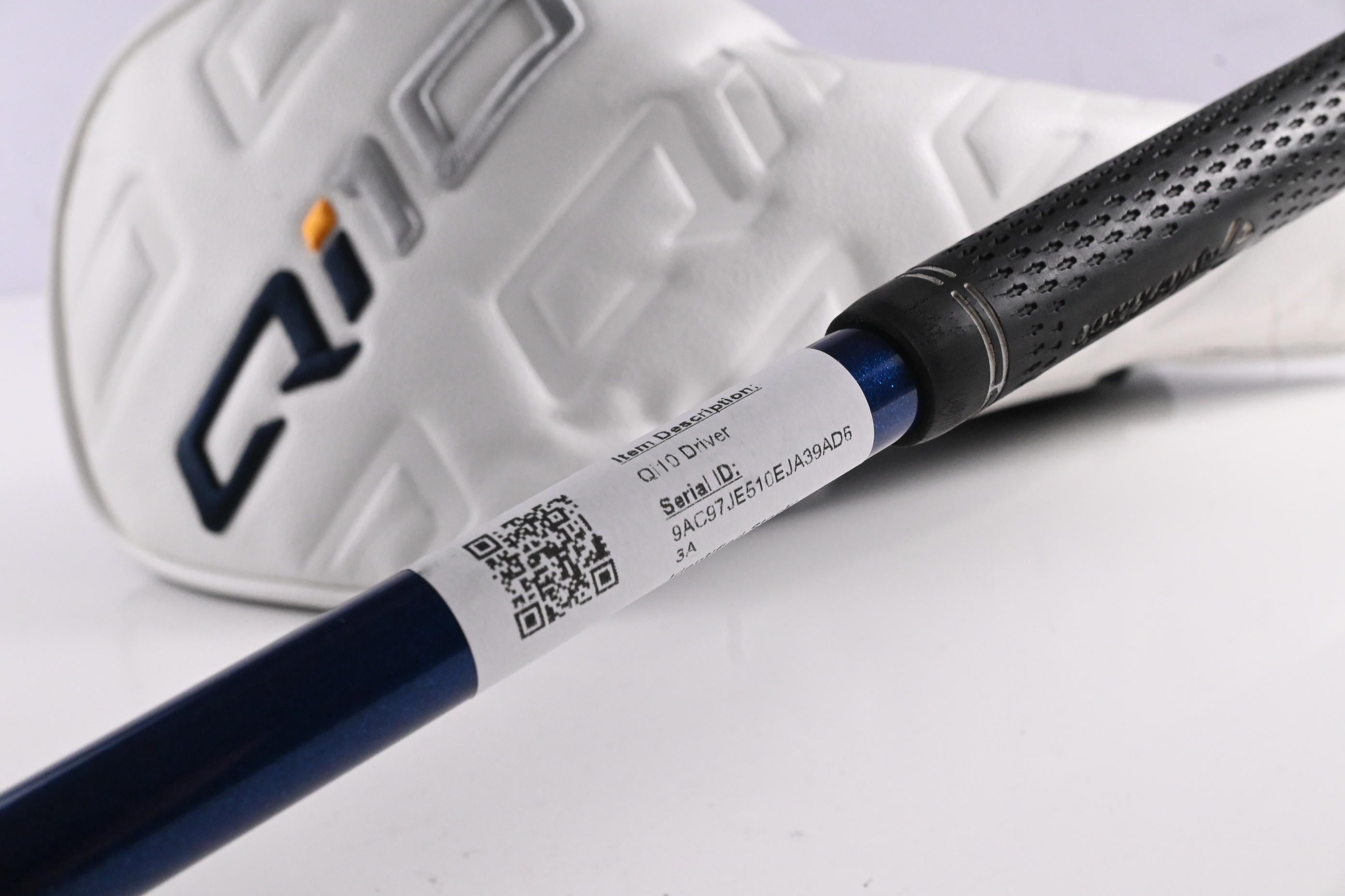 Taylormade Qi10 Driver / 10.5 Degree / Regular Flex Ventus TR Blue 5 Shaft
