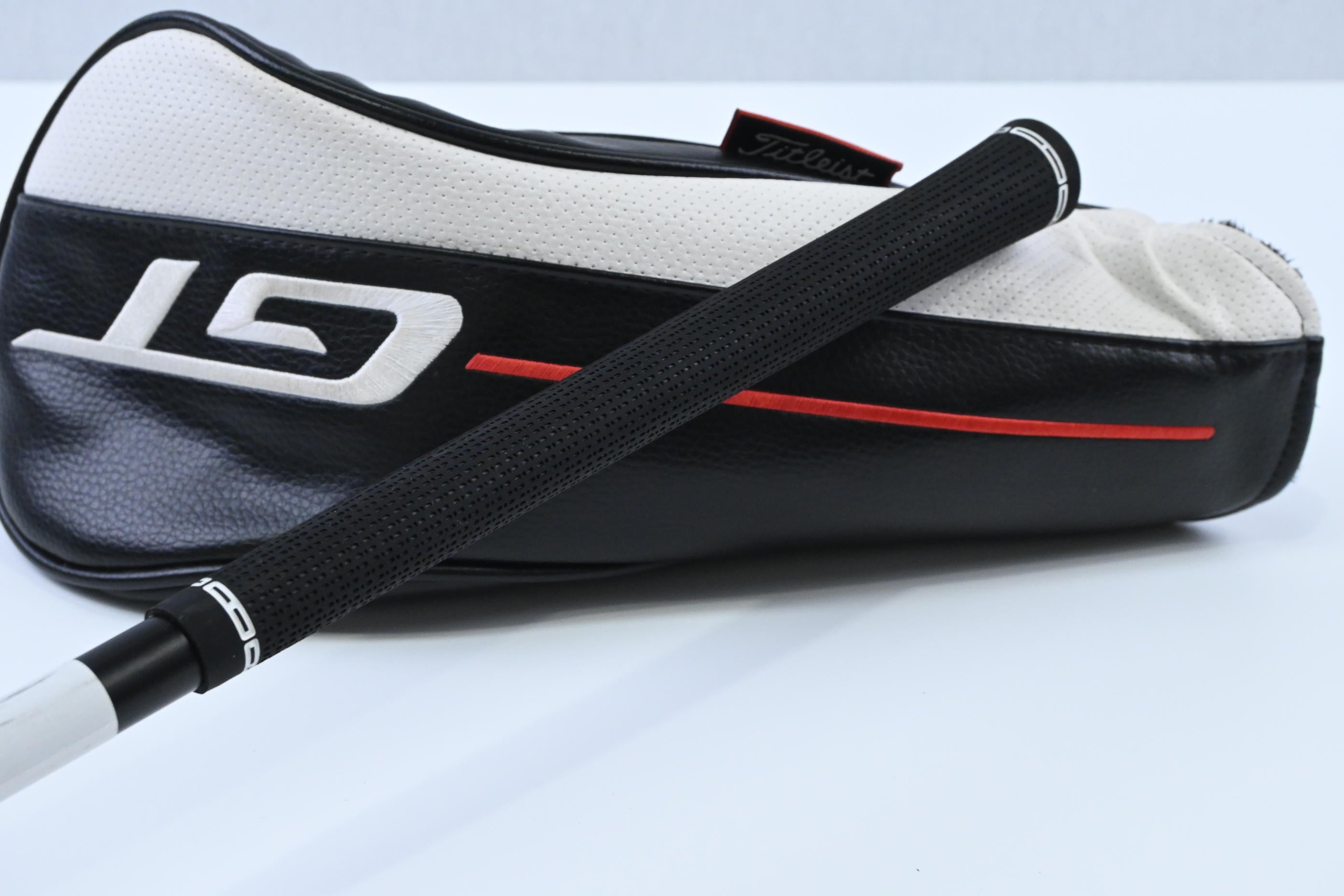 Titleist GT3 Driver / 9 Degree / Stiff Flex HZRDUS Gen5 Black 60 Shaft