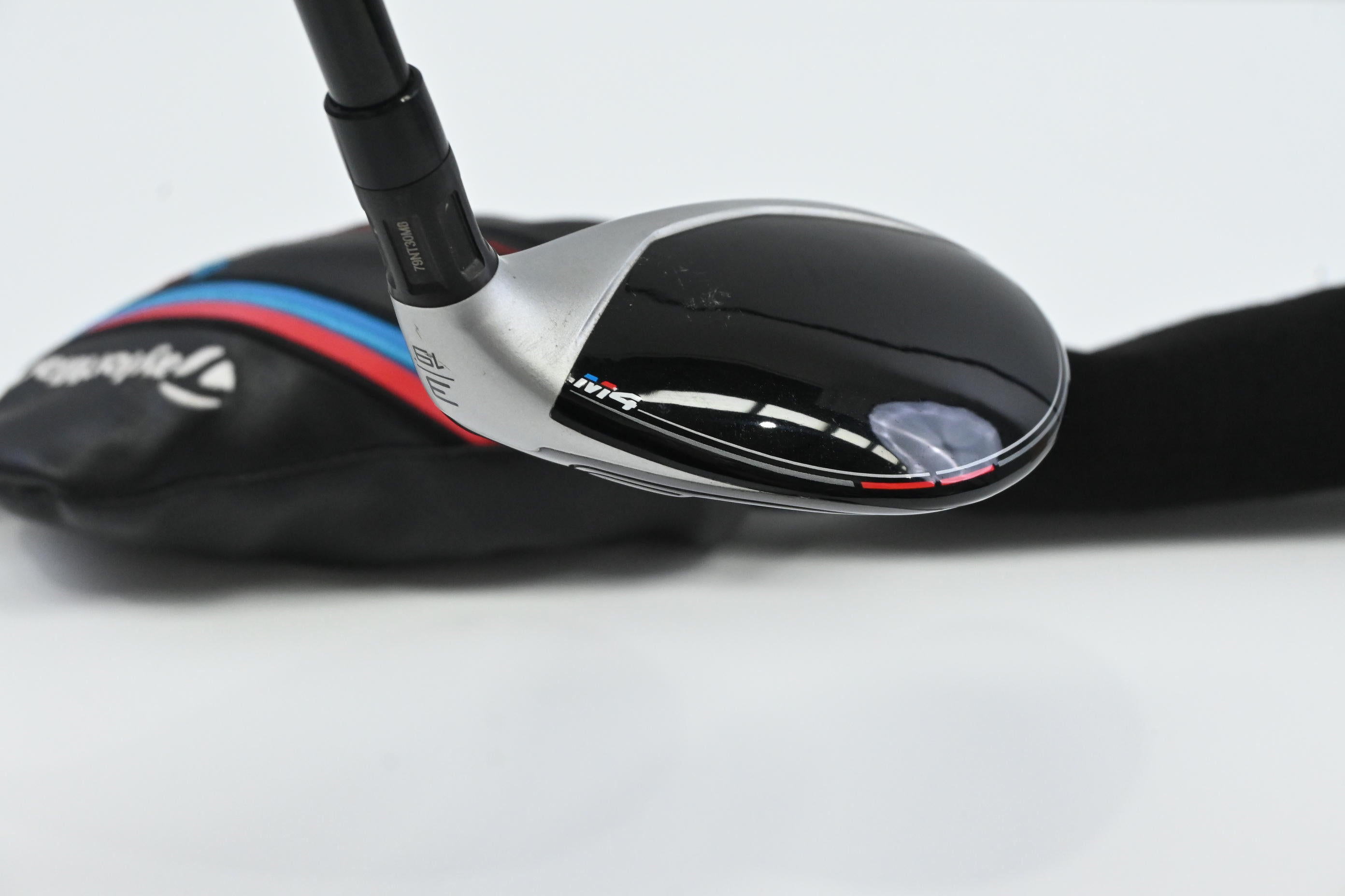 Taylormade M4 #3 Hybrid / 19 Degree / Regular Flex Fujikura Atmos Red 6 Shaft