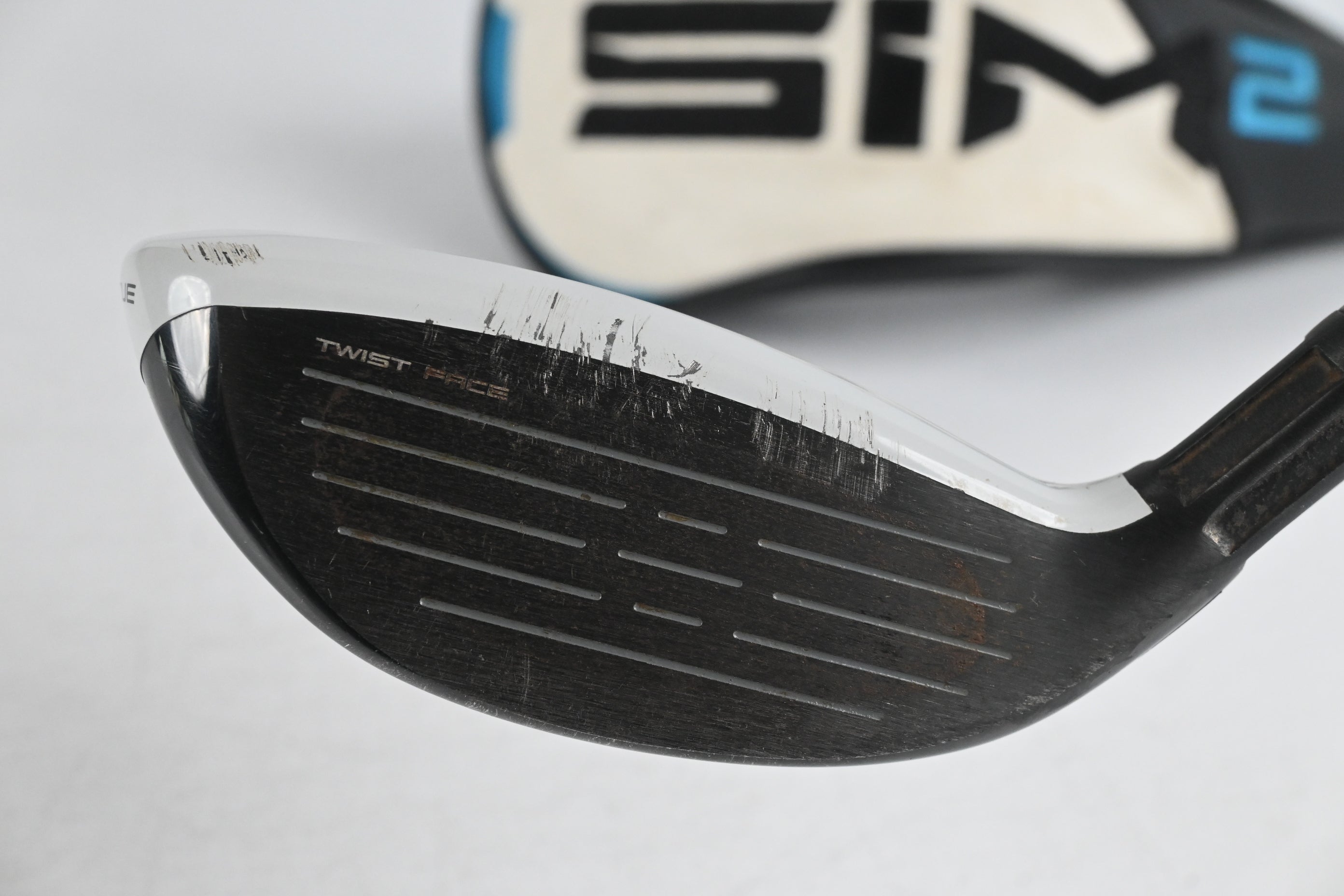 Taylormade SIM2 Max #3 Hybrid / 19 Degree / Regular Flex Fujikura Ventus Blue 6