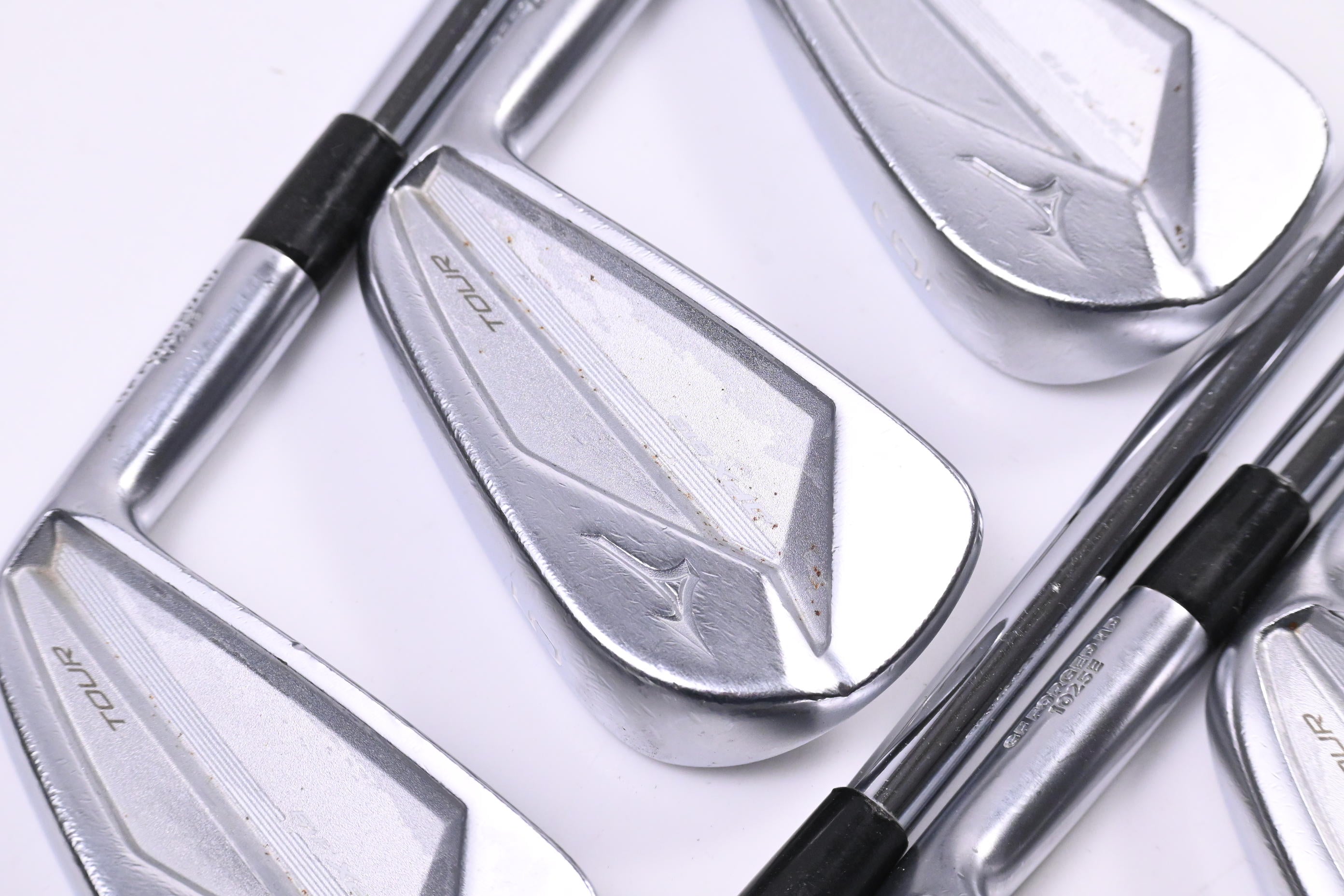Mizuno JPX 919 Tour Irons / 4-PW / Stiff Flex Project X Shafts