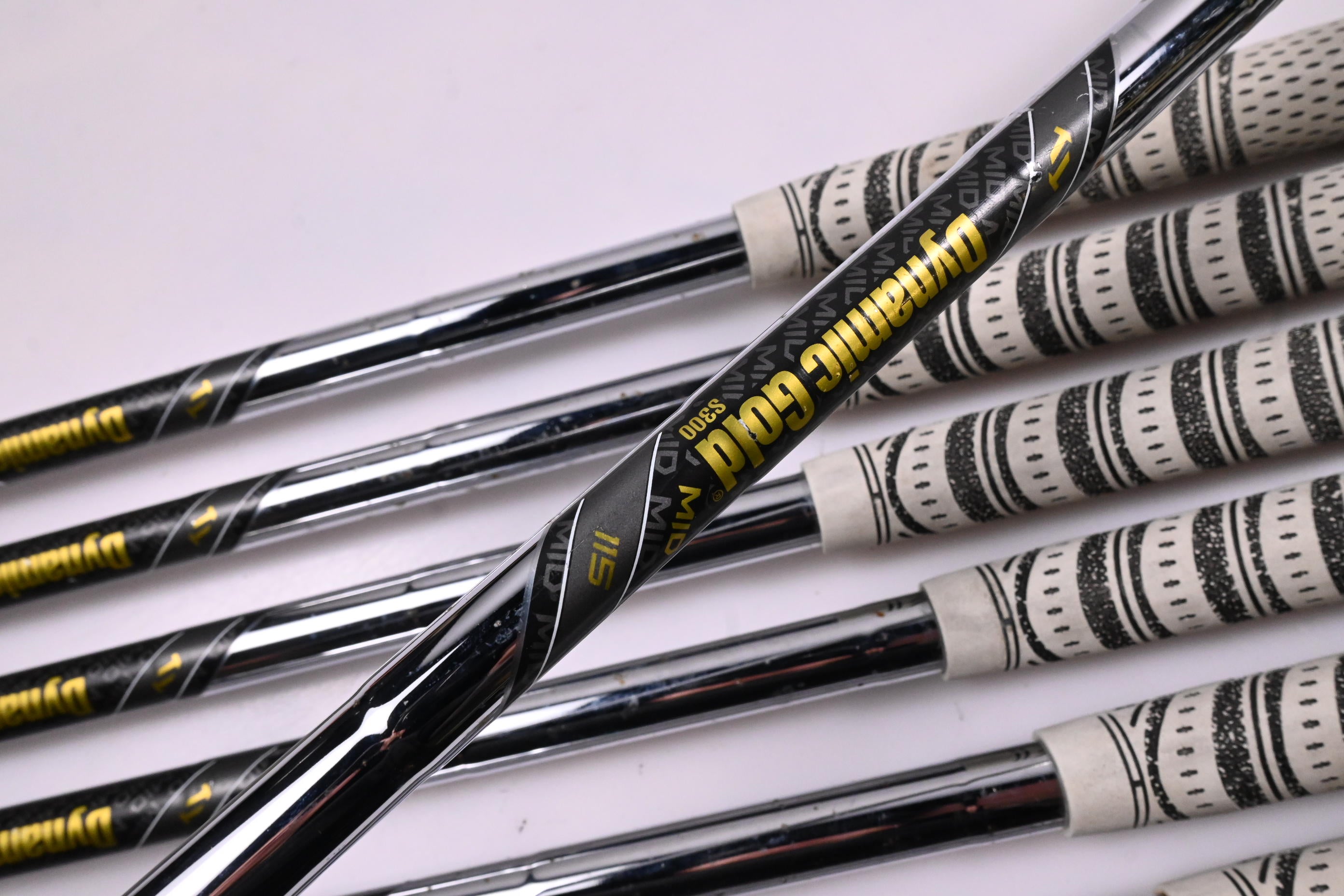 Wilson DYNAPWR Max 2025 Irons / 5-PW+GW+SW / Stiff Flex Dynamic Gold Mid 115