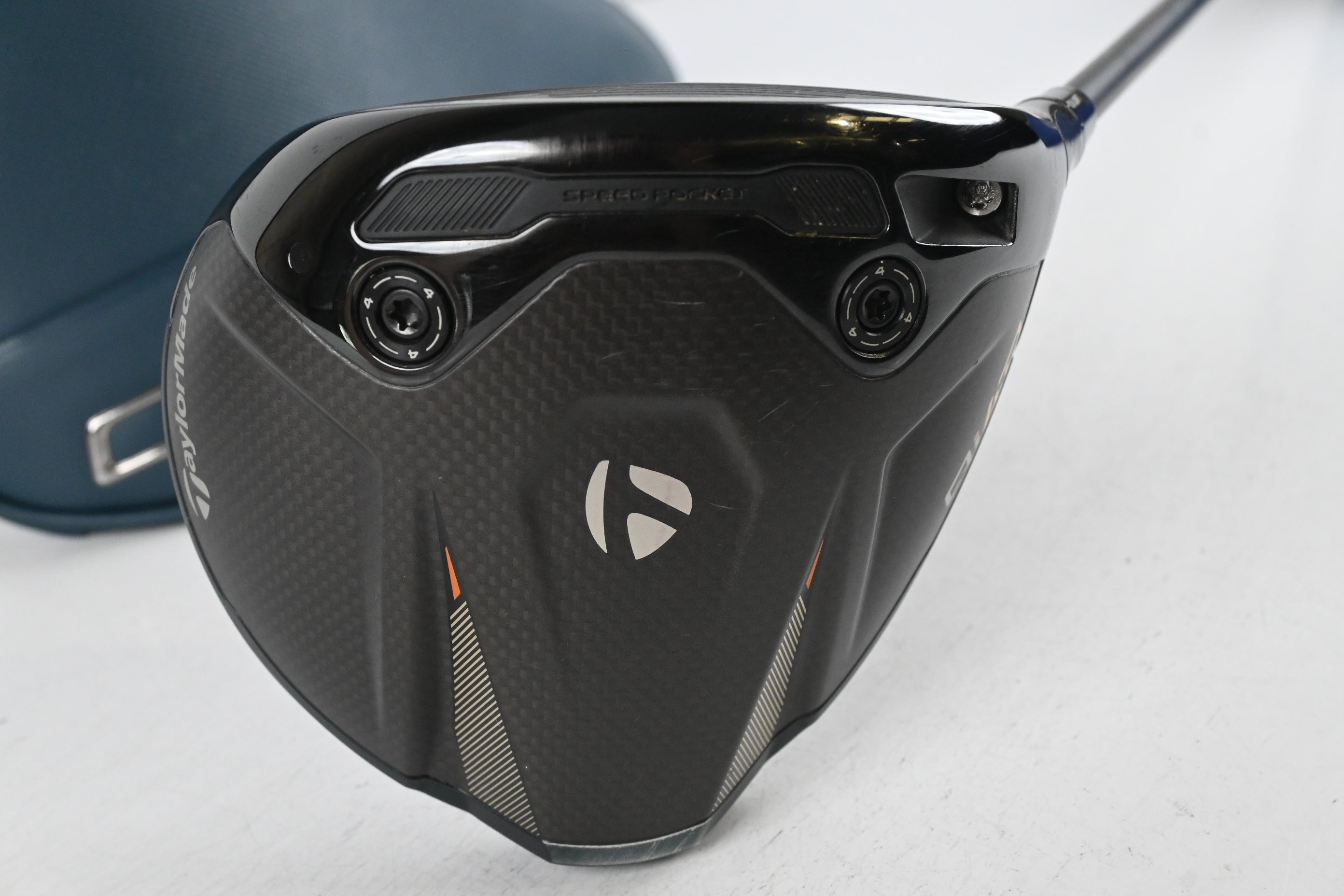 Taylormade Qi4D Driver / 9 Degree / Regular Flex Fujikura Ventus Blue 5 Shaft