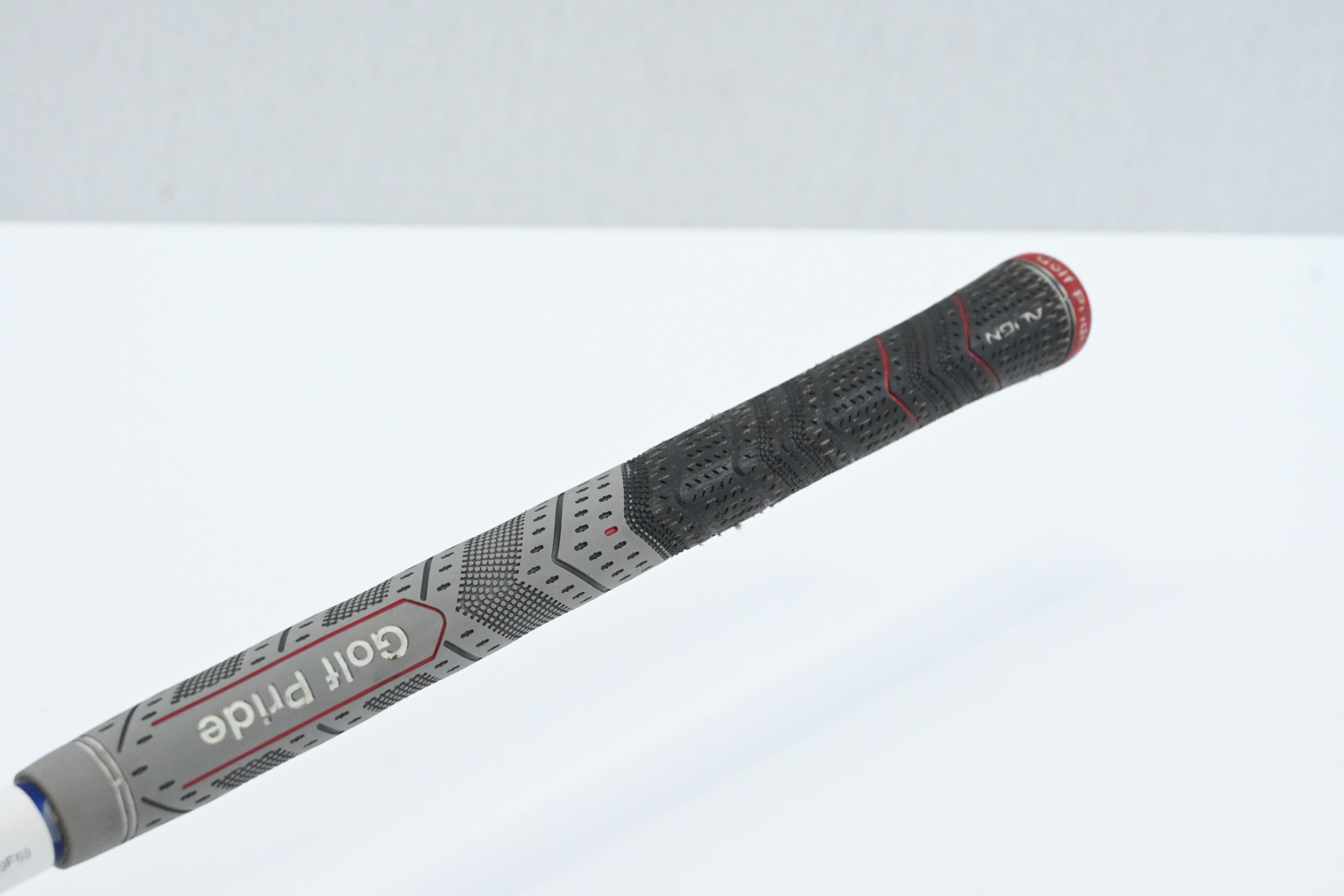 Titleist 913H #3 Hybrid / 21 Degree / Regular Flex Diamana S+ 72 Shaft