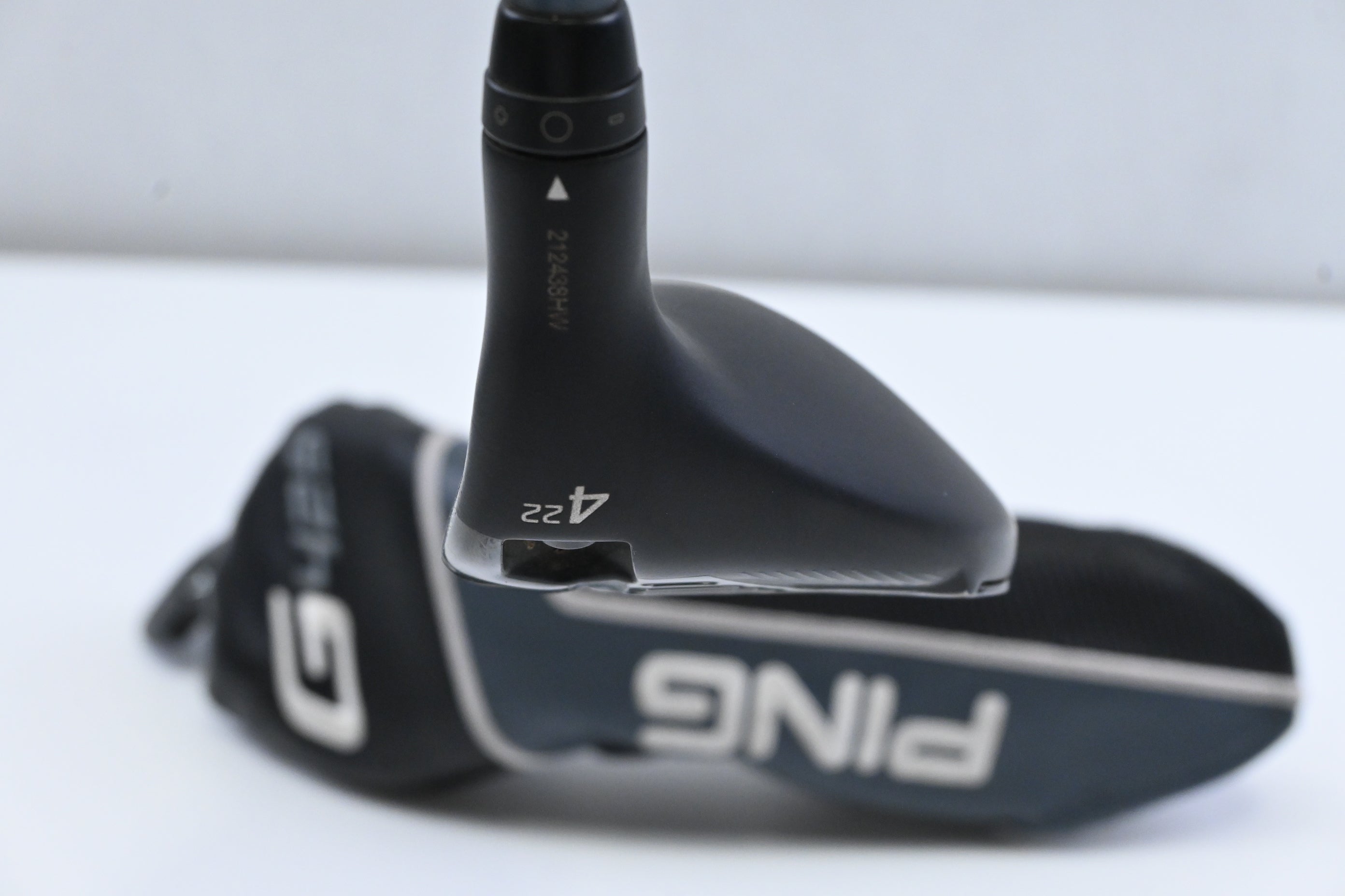 Ping G425 #4 Hybrid / 22 Degree / Stiff Flex Ping Alta CB Slate 70 Shaft