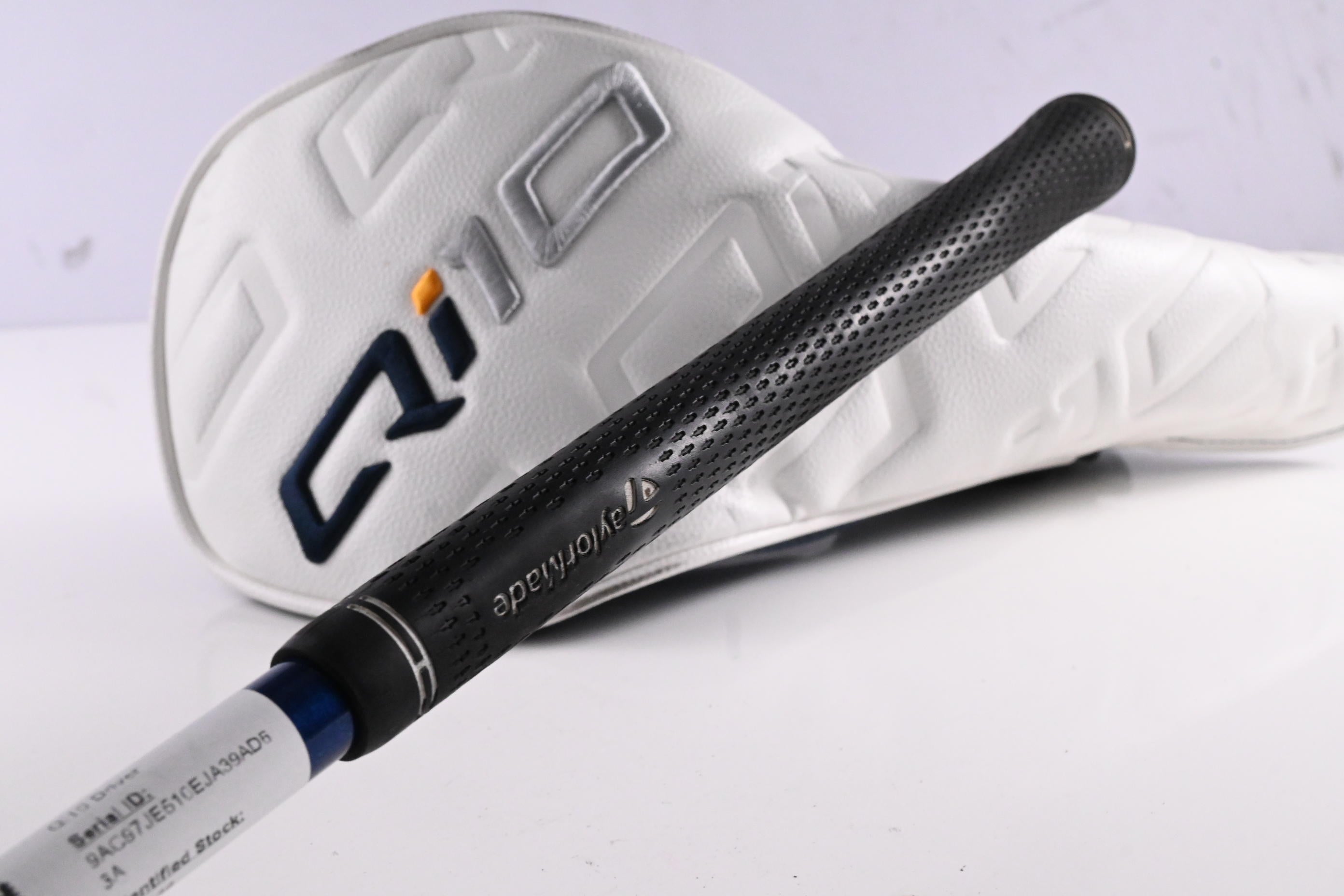 Taylormade Qi10 Driver / 10.5 Degree / Regular Flex Ventus TR Blue 5 Shaft
