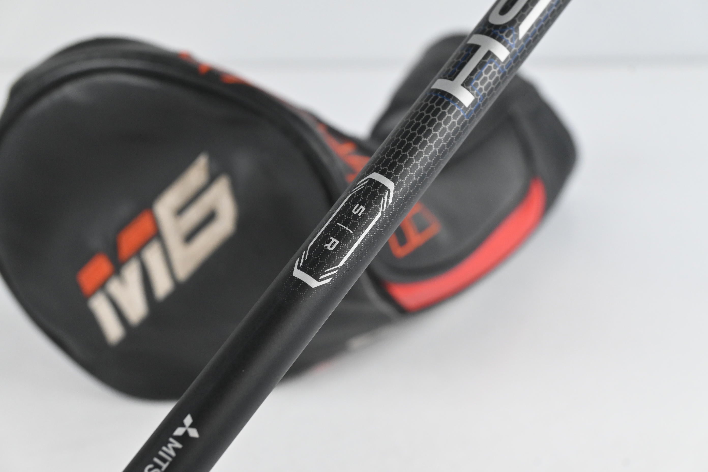 Taylormade M6 Driver / 9 Degree / Regular Flex Vanquish 5 Shaft