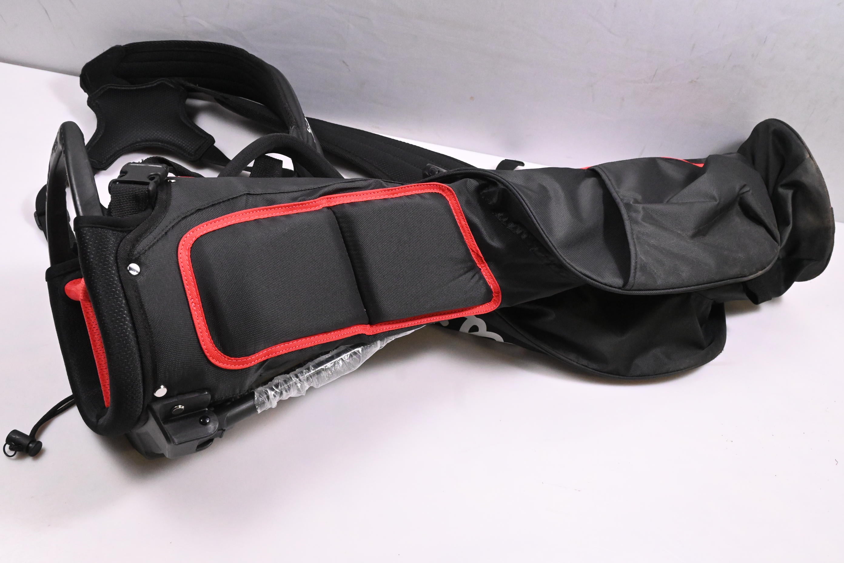 Titleist Carry Pencil Bag / 3-Way Divider / Black