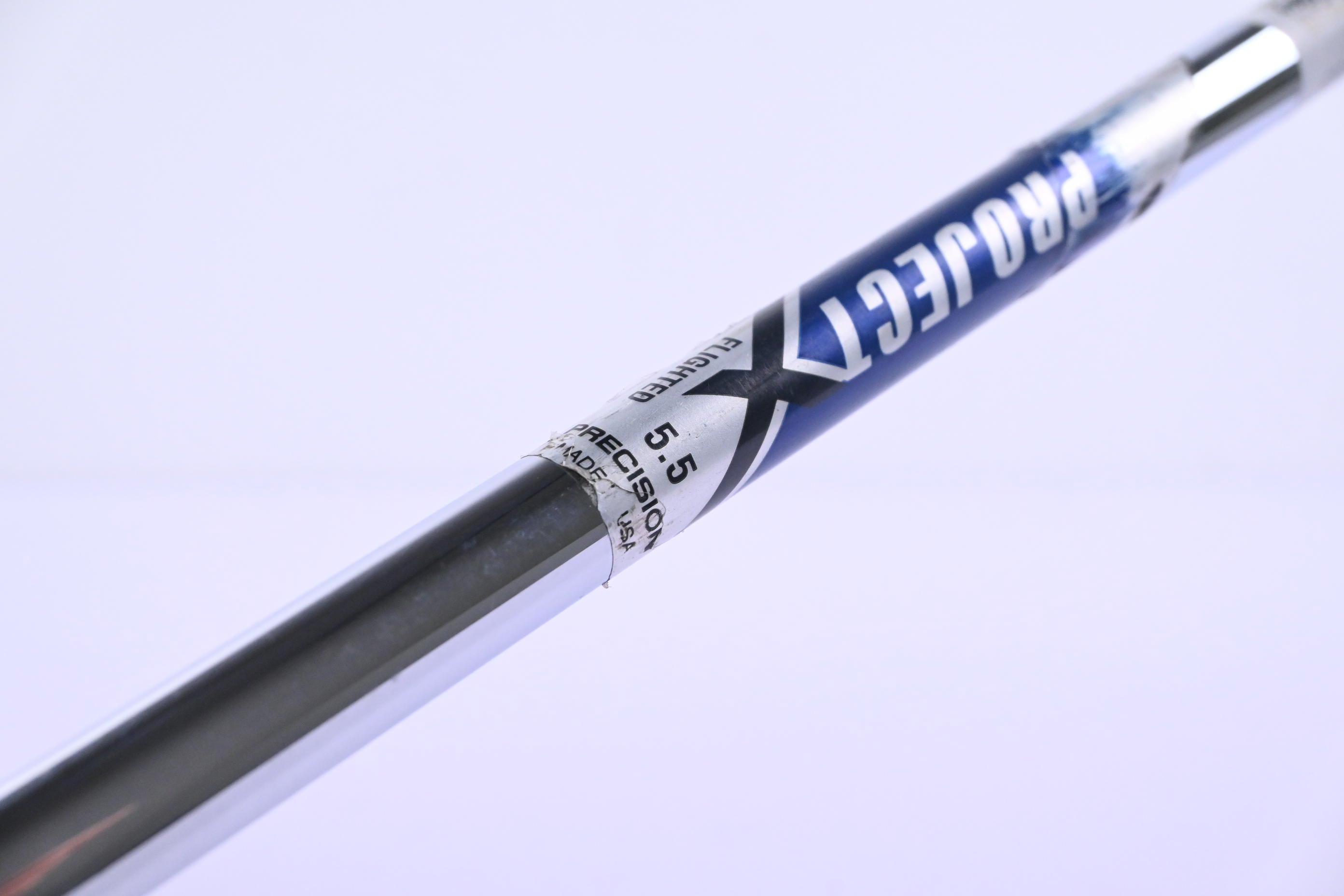 Titleist 909H #2 Hybrid / 17 Degree / Regular Flex Project X Flighted Shaft