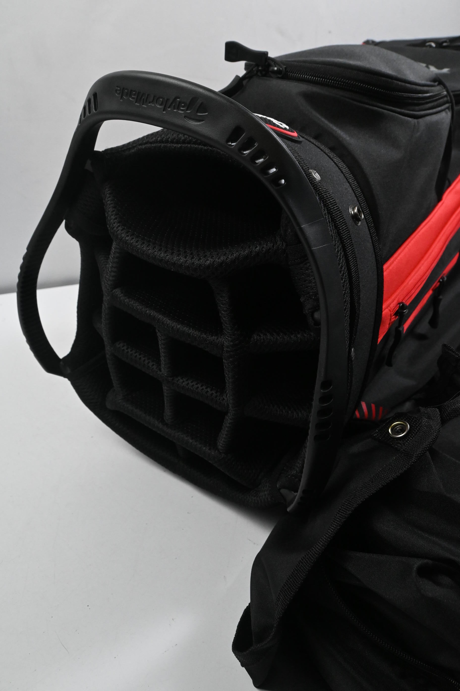 Taylormade RBZ Cart Bag / 14-Way Divider / Black & Red