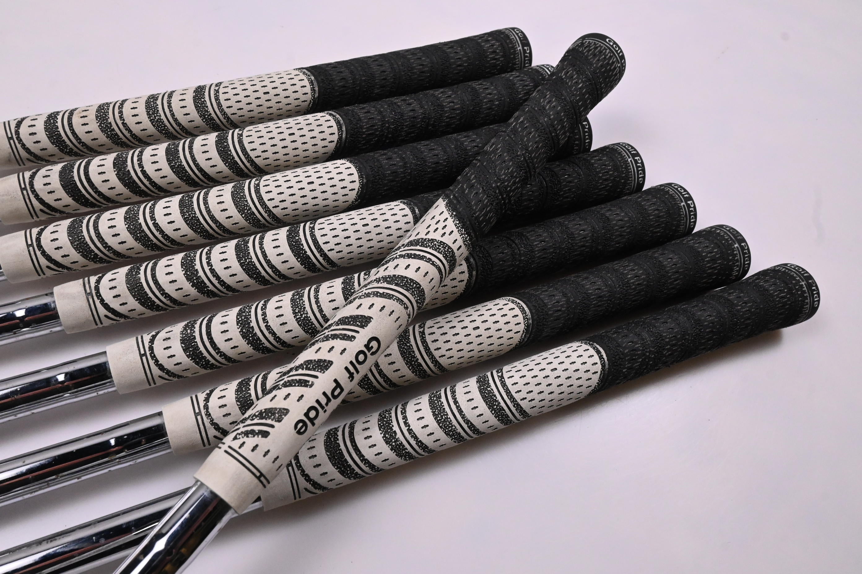 Wilson DYNAPWR Max 2025 Irons / 5-PW+GW+SW / Stiff Flex Dynamic Gold Mid 115