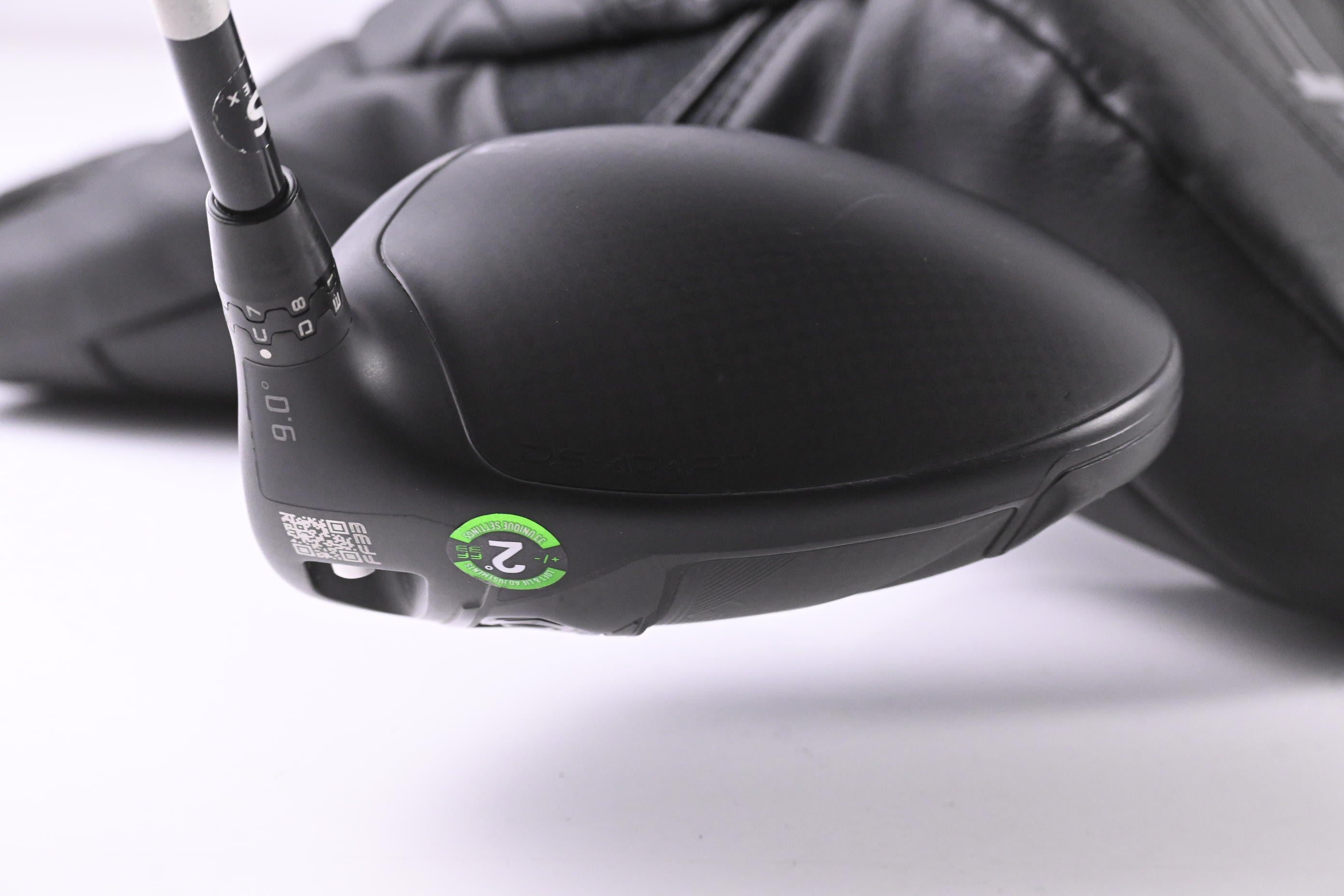 Cobra DS-Adapt LS Driver / 9 Degree / Stiff Flex Denali Black 60 Shaft