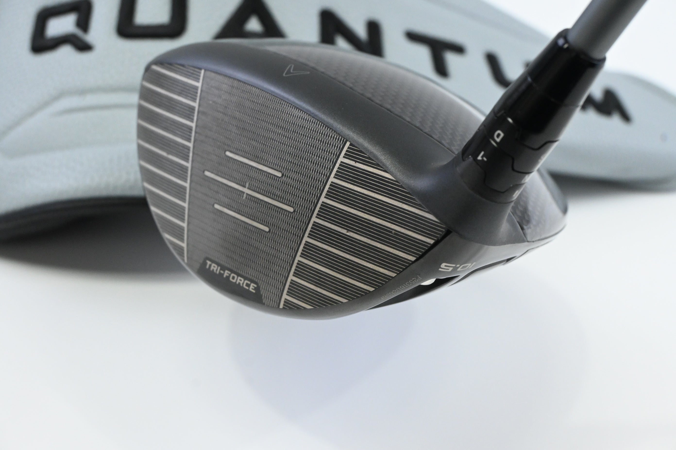 Callaway Quantum Max D Driver / 10.5 Degree / Regular Flex Denali Frost Silver