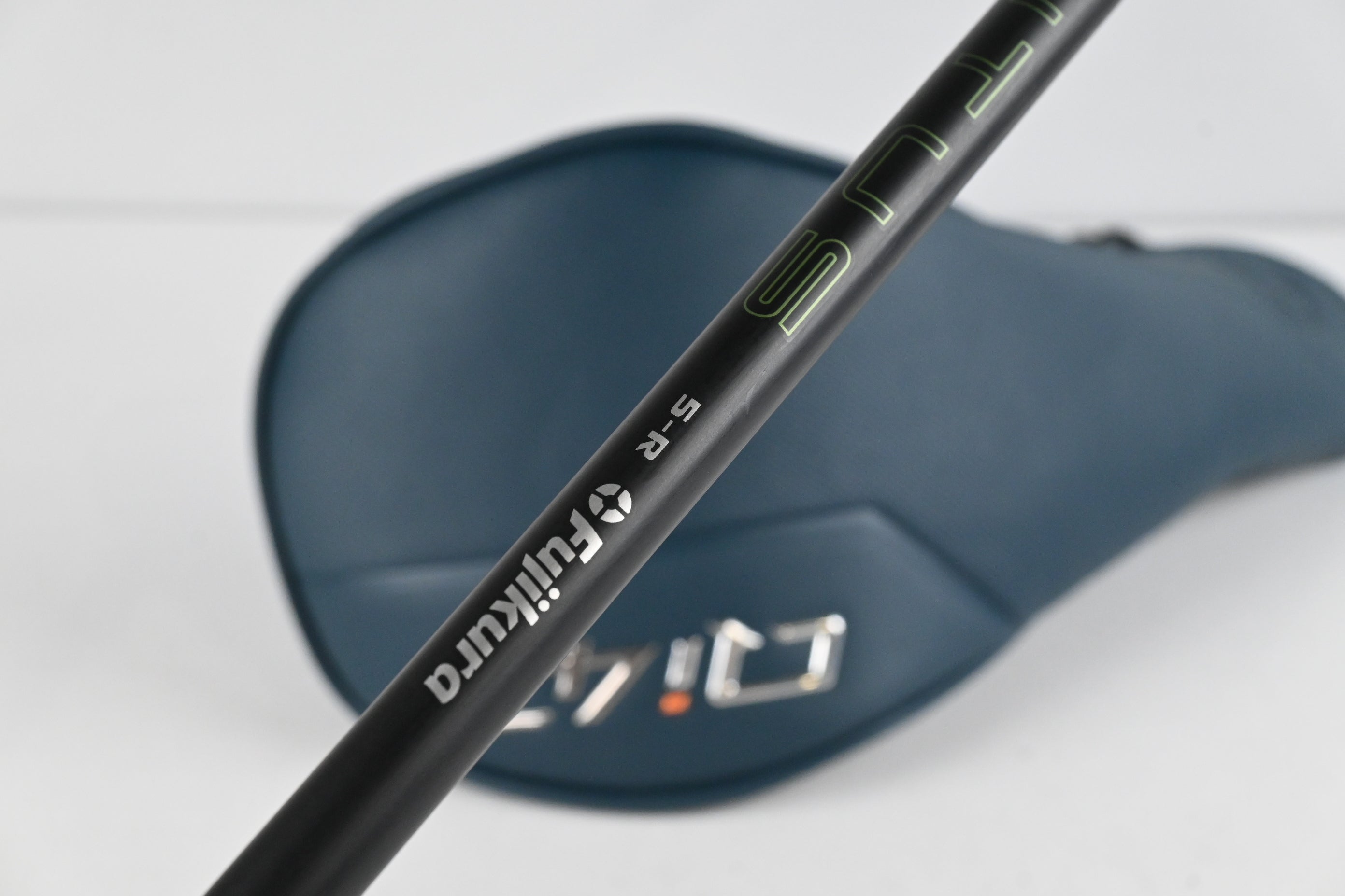Taylormade Qi4D Driver / 9 Degree / Regular Flex Fujikura Ventus Blue 5 Shaft