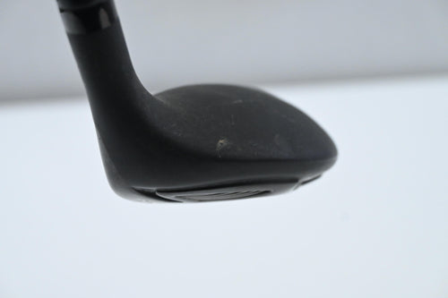 Wilson D350 #4 Hybrid / 22 Degree / Regular Flex UST Elements Chrome 54