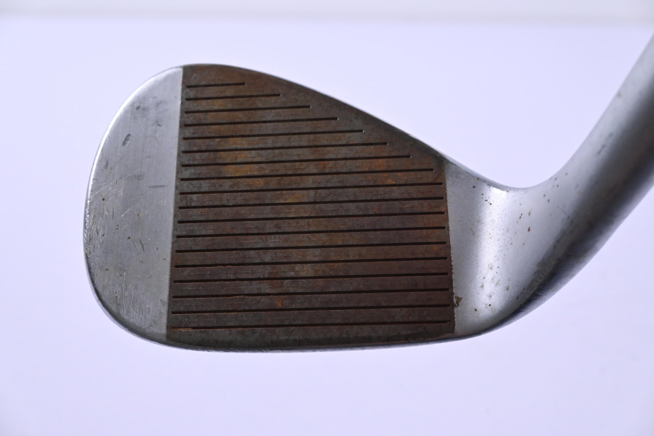 Taylormade Milled Grind 3 Chrome Gap Wedge / 52 Degree / Stiff Flex Dynamic Gold