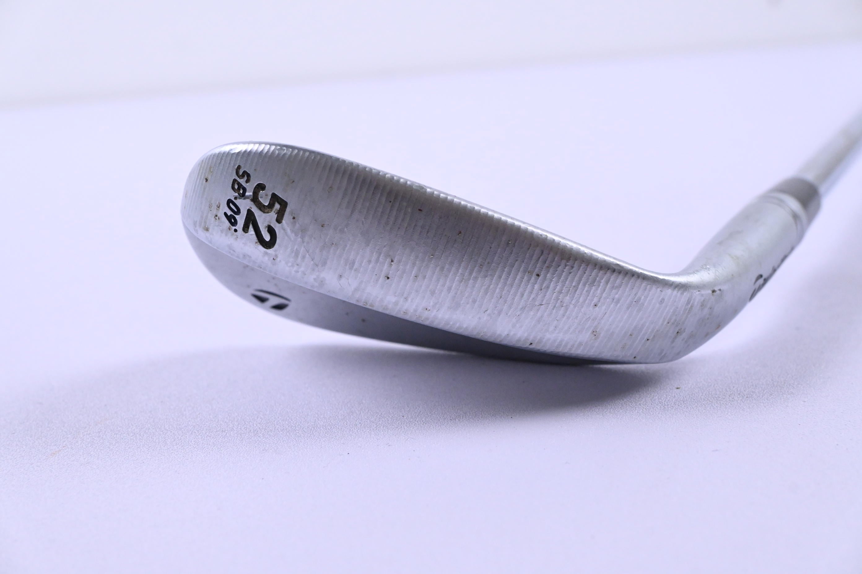 Taylormade Milled Grind 3 Chrome Gap Wedge / 52 Degree / Stiff Flex Dynamic Gold