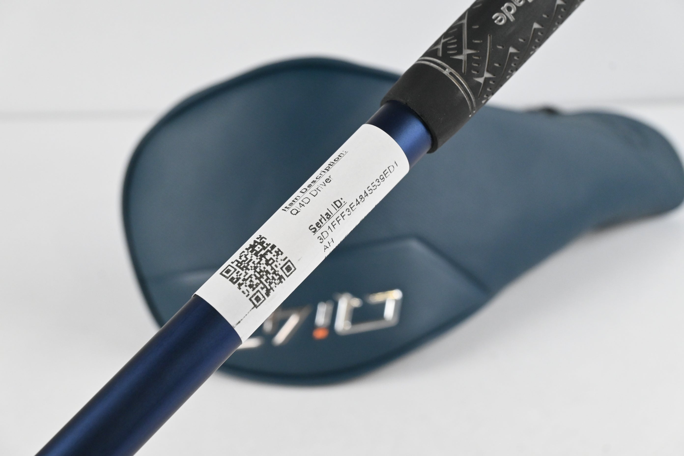 Taylormade Qi4D Driver / 9 Degree / Regular Flex Fujikura Ventus Blue 5 Shaft